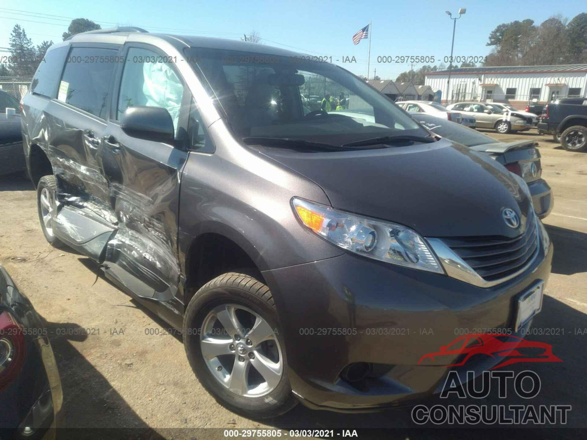 TOYOTA SIENNA 2017 - 5TDKZ3DCXHS835441