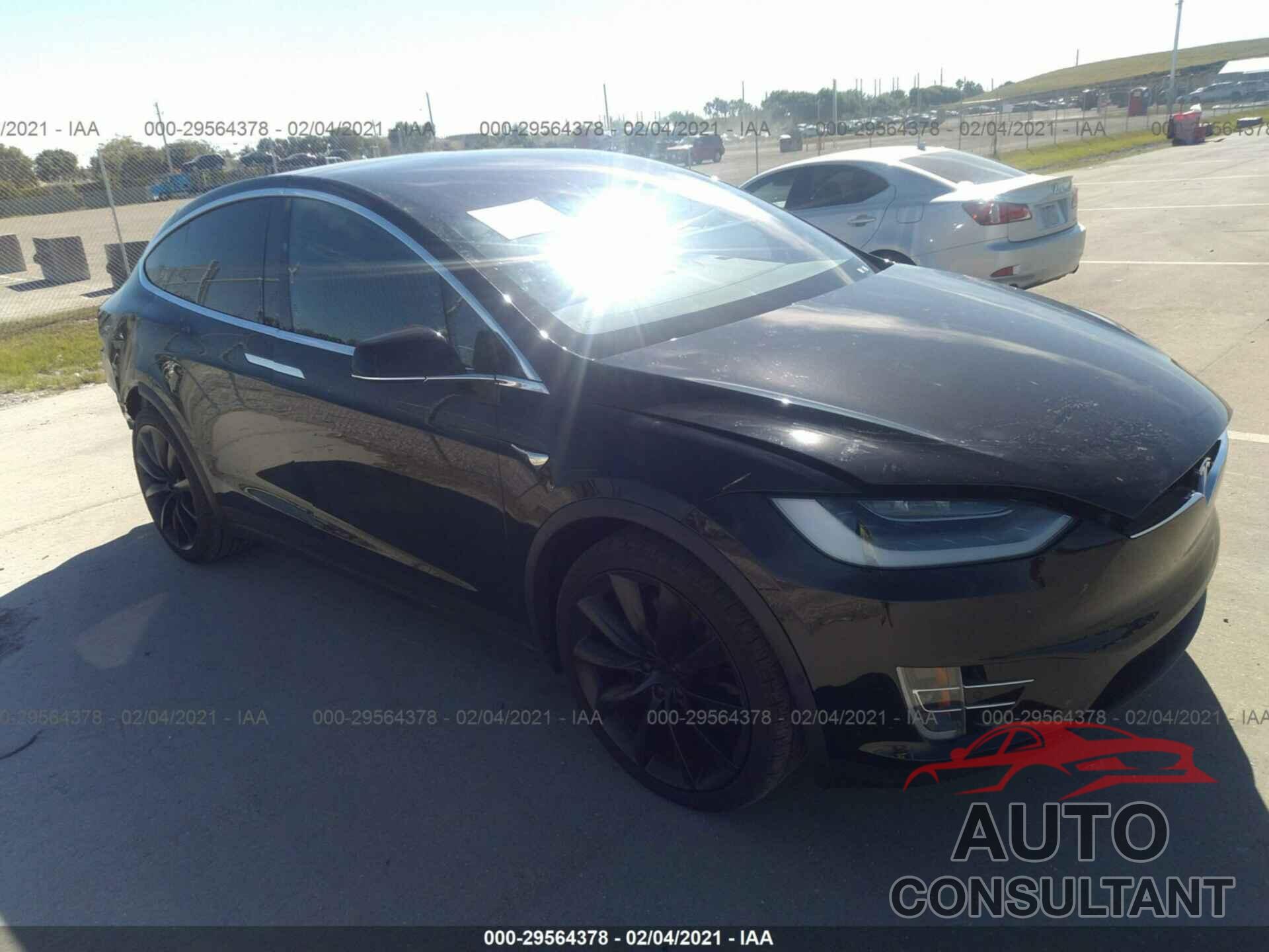 TESLA MODEL X 2020 - 5YJXCBE25LF247189