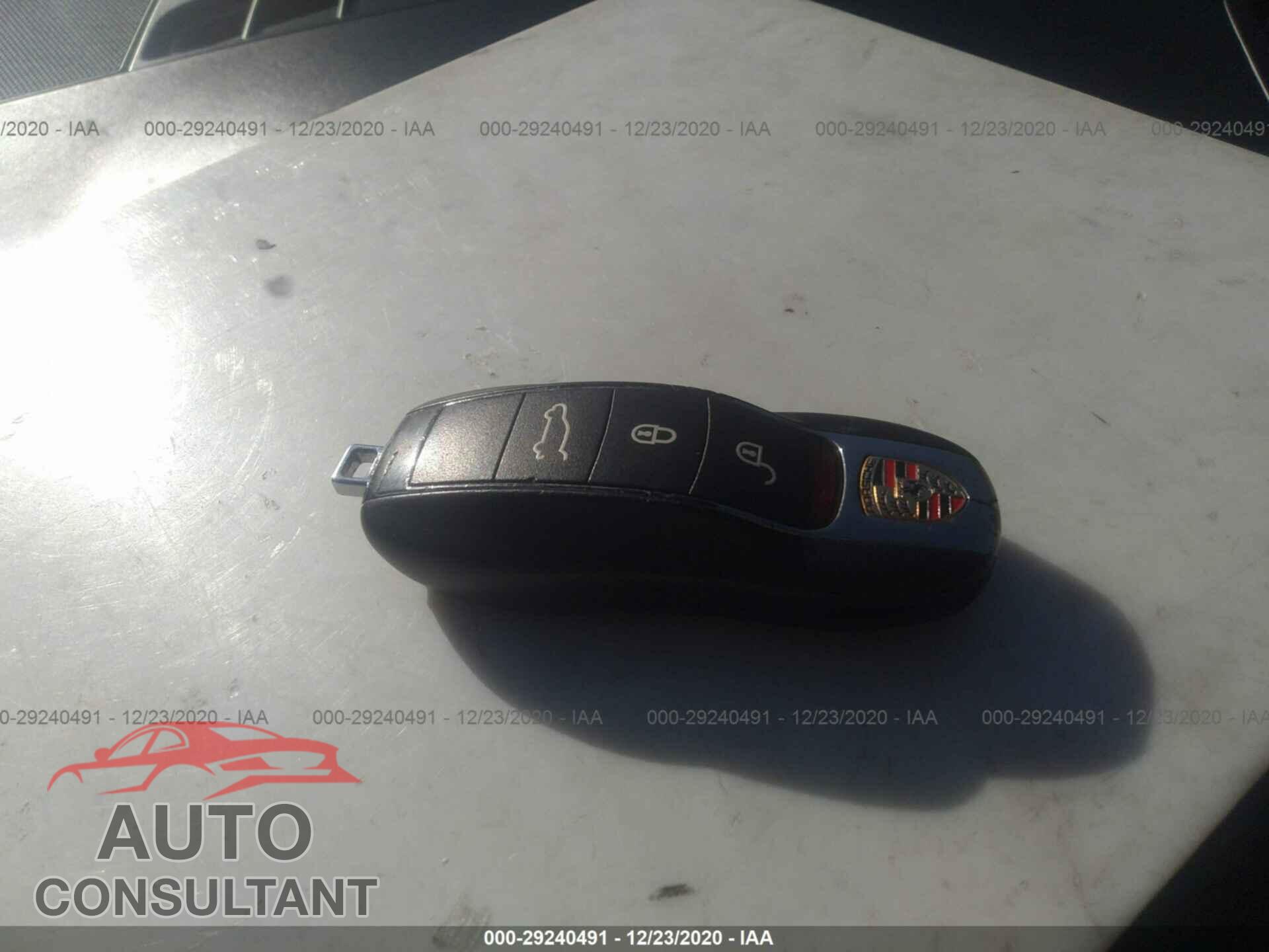 PORSCHE CAYENNE 2016 - WP1AD2A25GLA78012