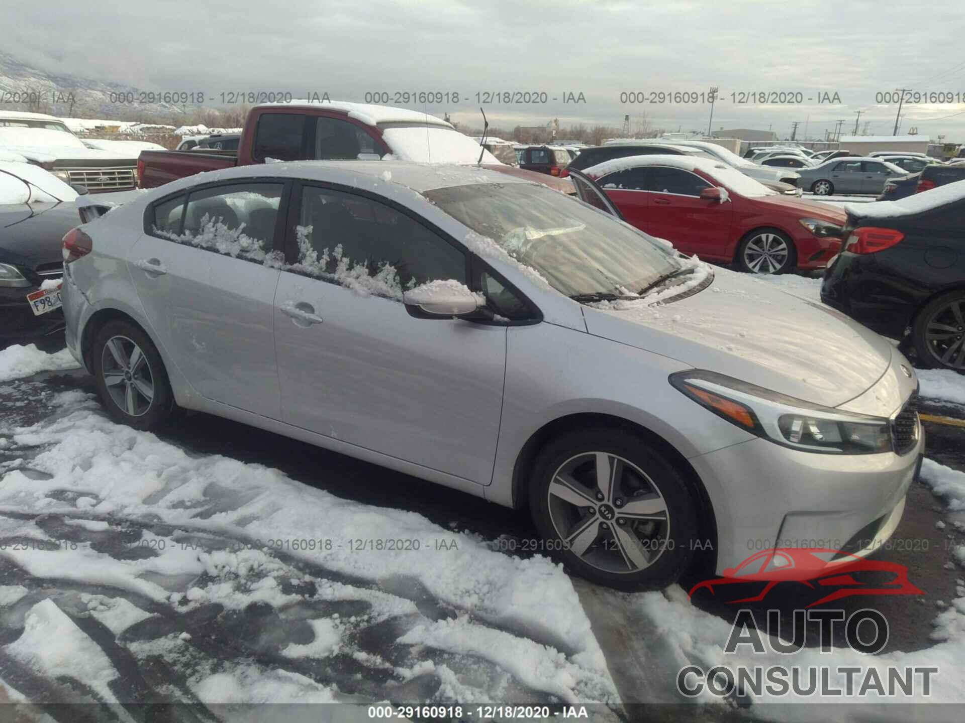 KIA FORTE 2018 - 3KPFL4A75JE259984