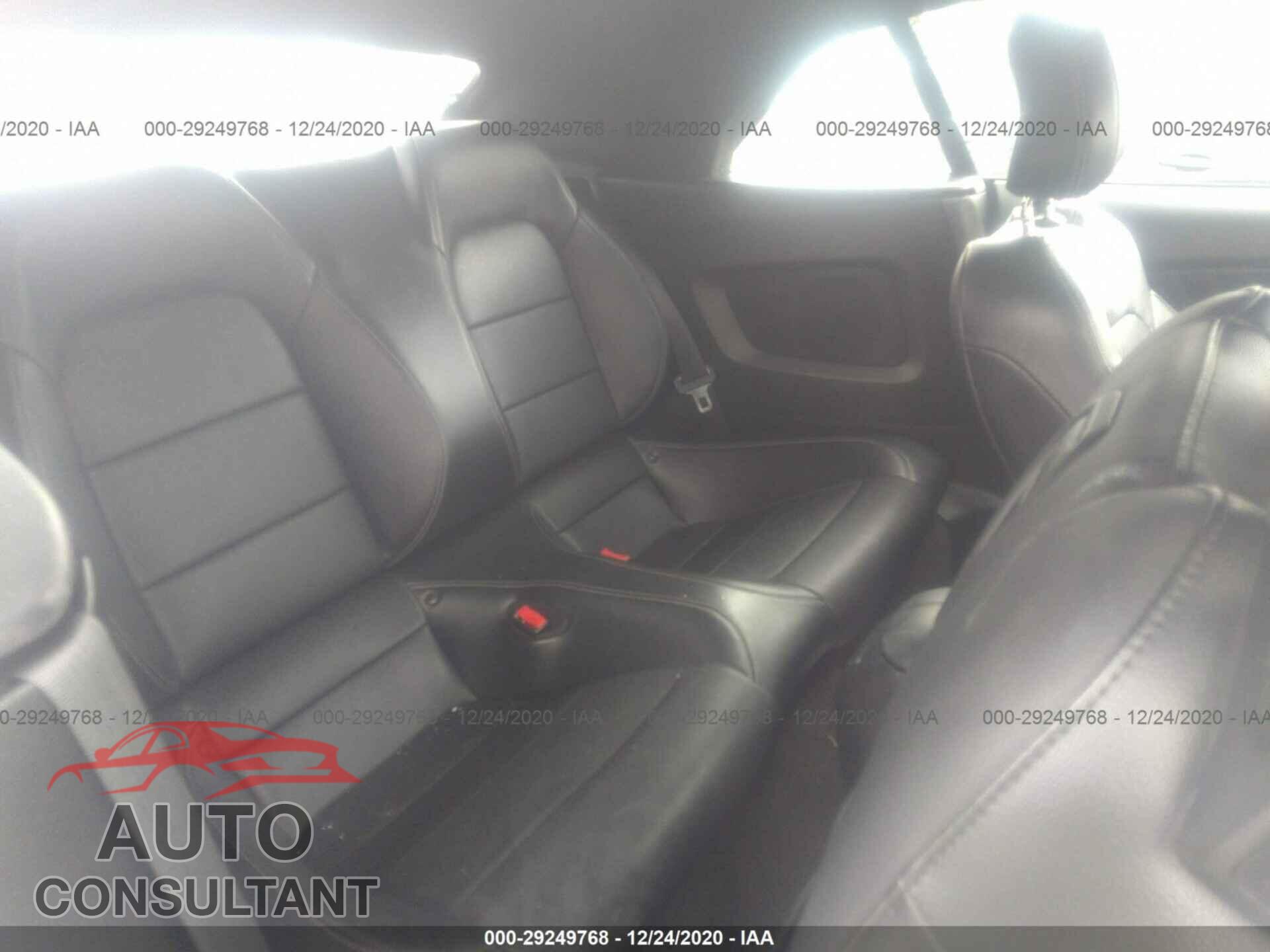 FORD MUSTANG 2017 - 1FATP8UH2H5287515