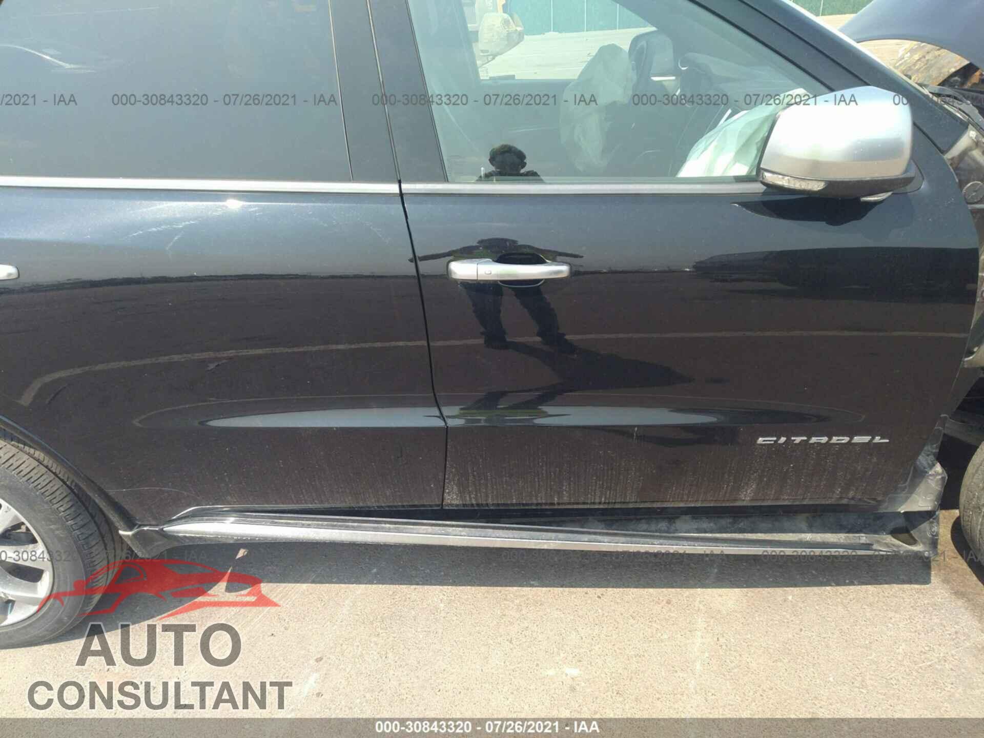 DODGE DURANGO 2017 - 1C4RDJEG4HC928735