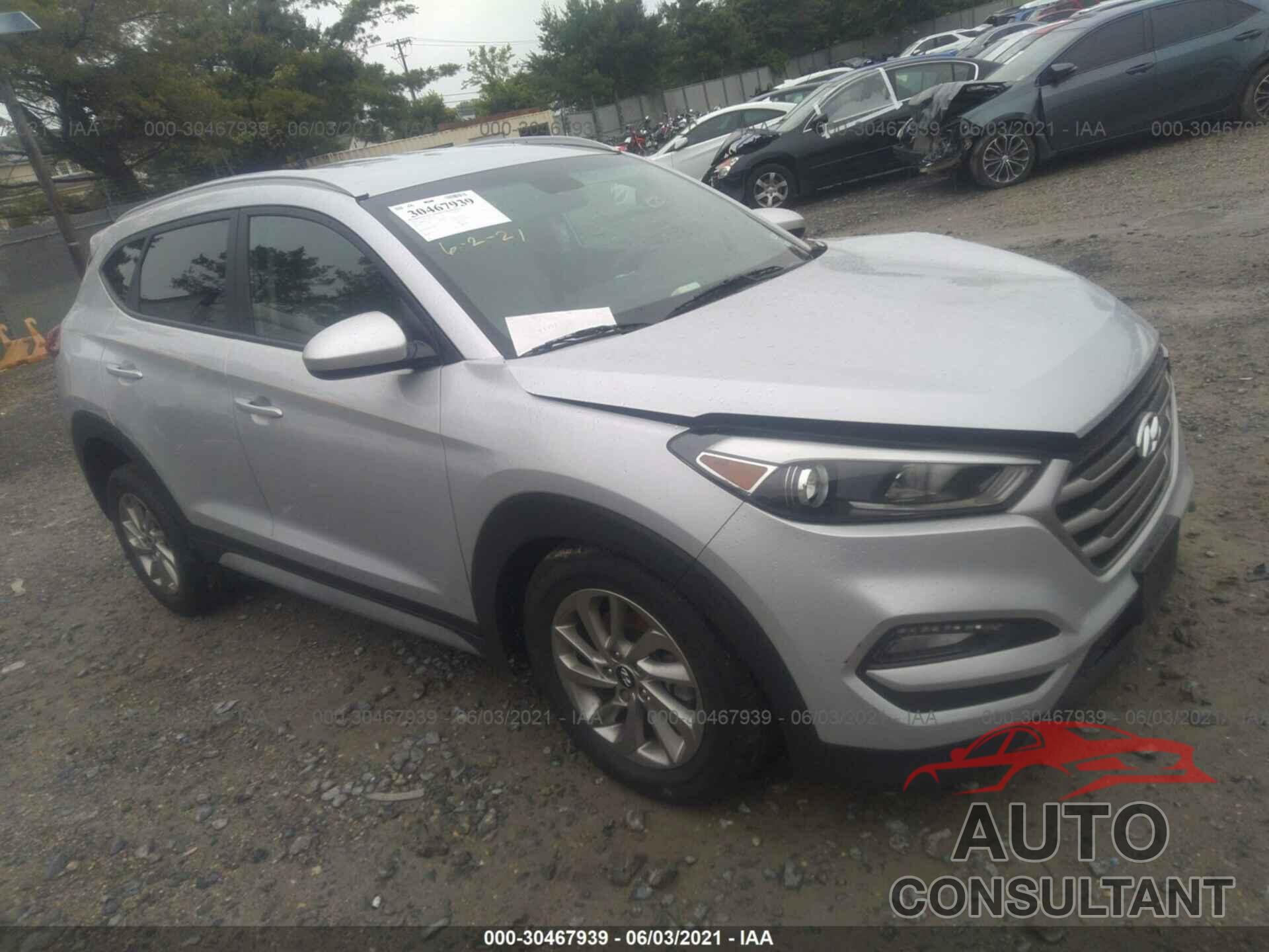 HYUNDAI TUCSON 2017 - KM8J3CA42HU520179