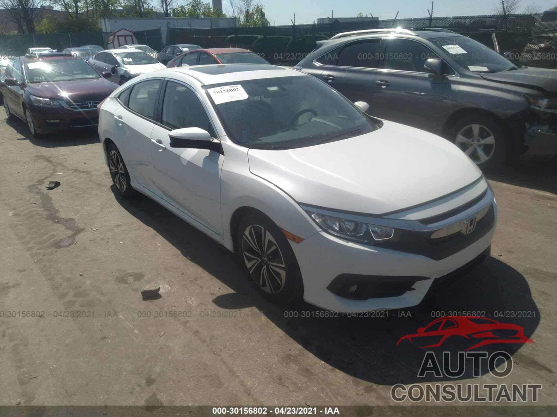 HONDA CIVIC SEDAN 2018 - JHMFC1F39JX021557