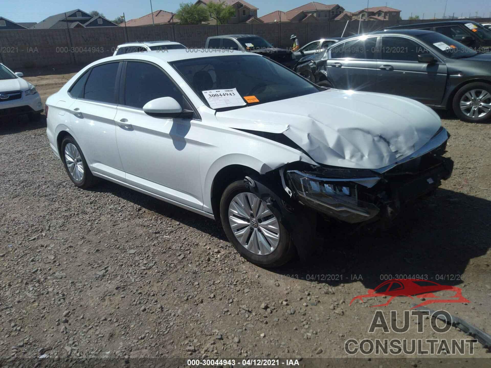 VOLKSWAGEN JETTA 2019 - 3VWC57BU8KM059432