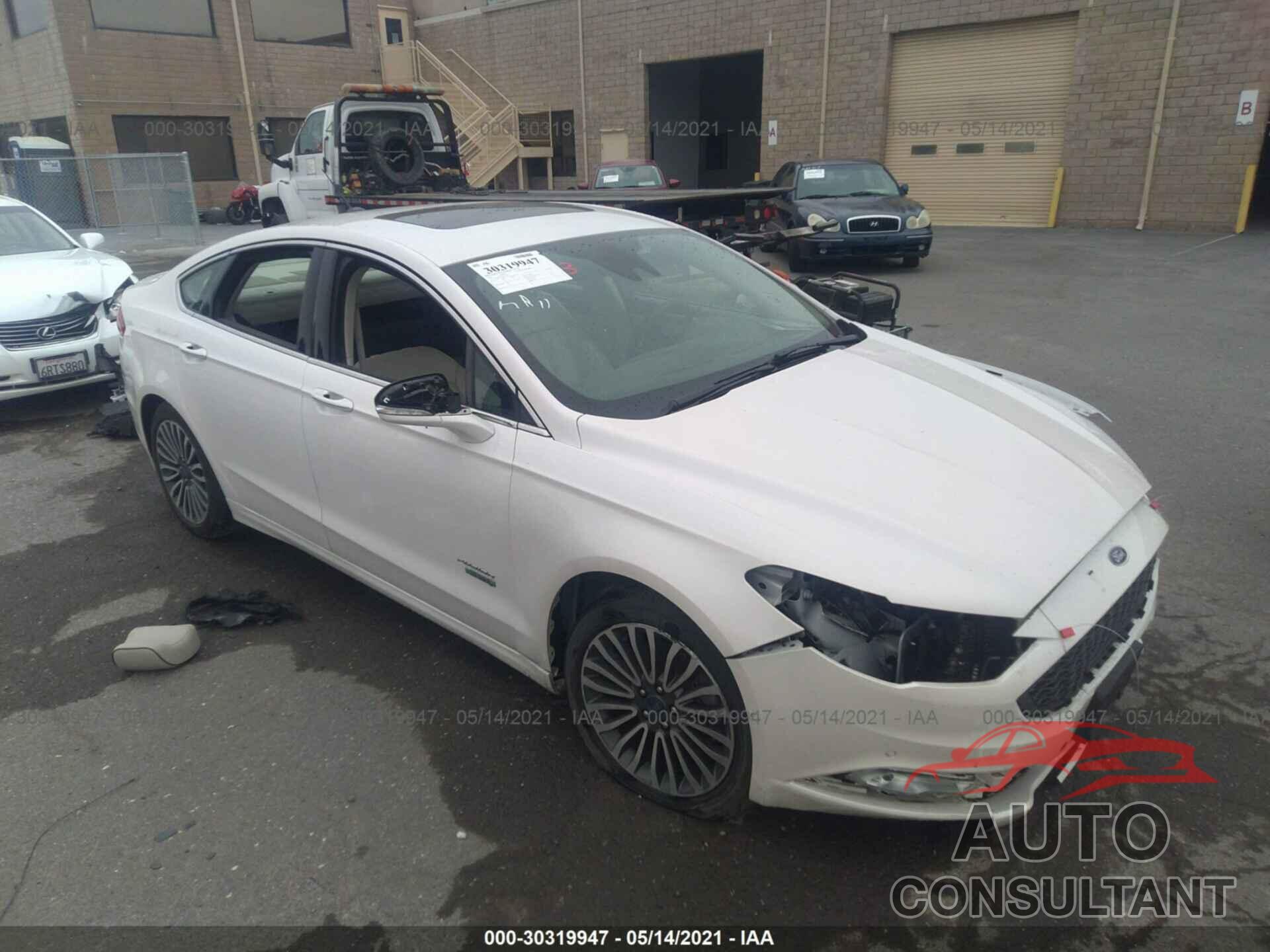 FORD FUSION ENERGI 2018 - 3FA6P0SU1JR187553