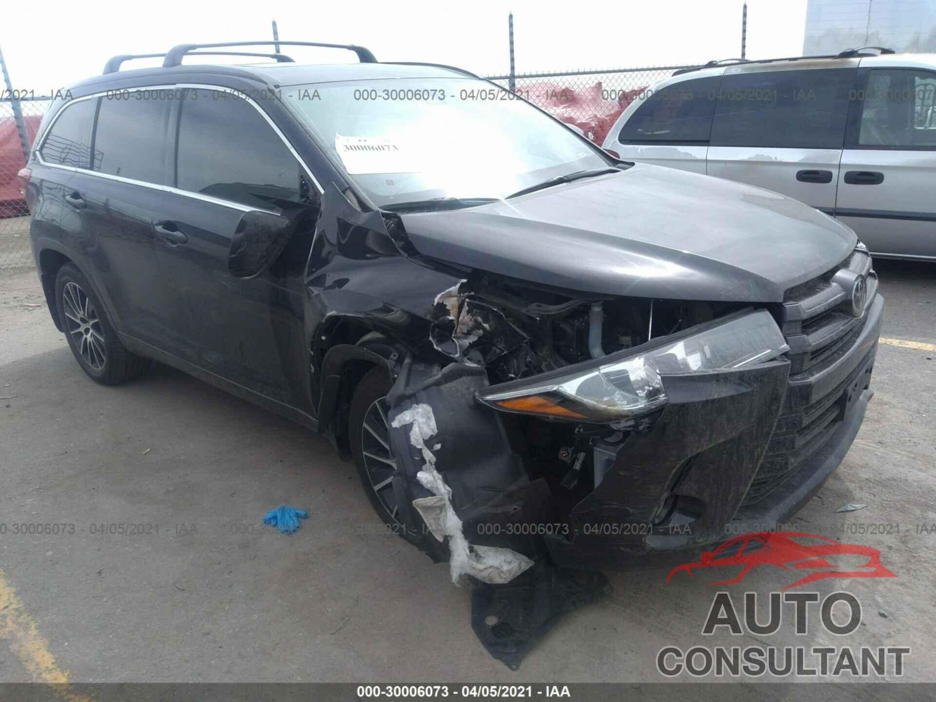 TOYOTA HIGHLANDER 2017 - 5TDJZRFH5HS460808