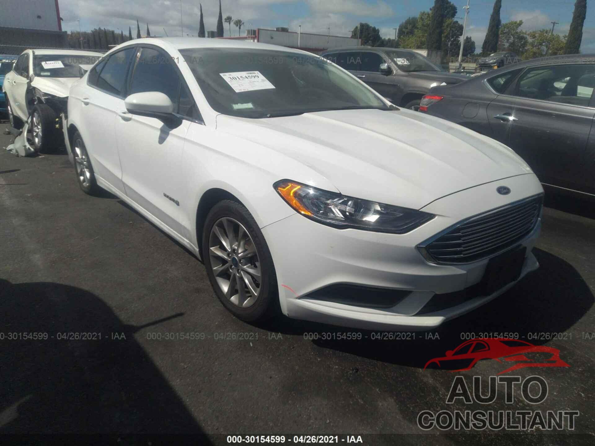 FORD FUSION 2017 - 3FA6P0LU2HR208189