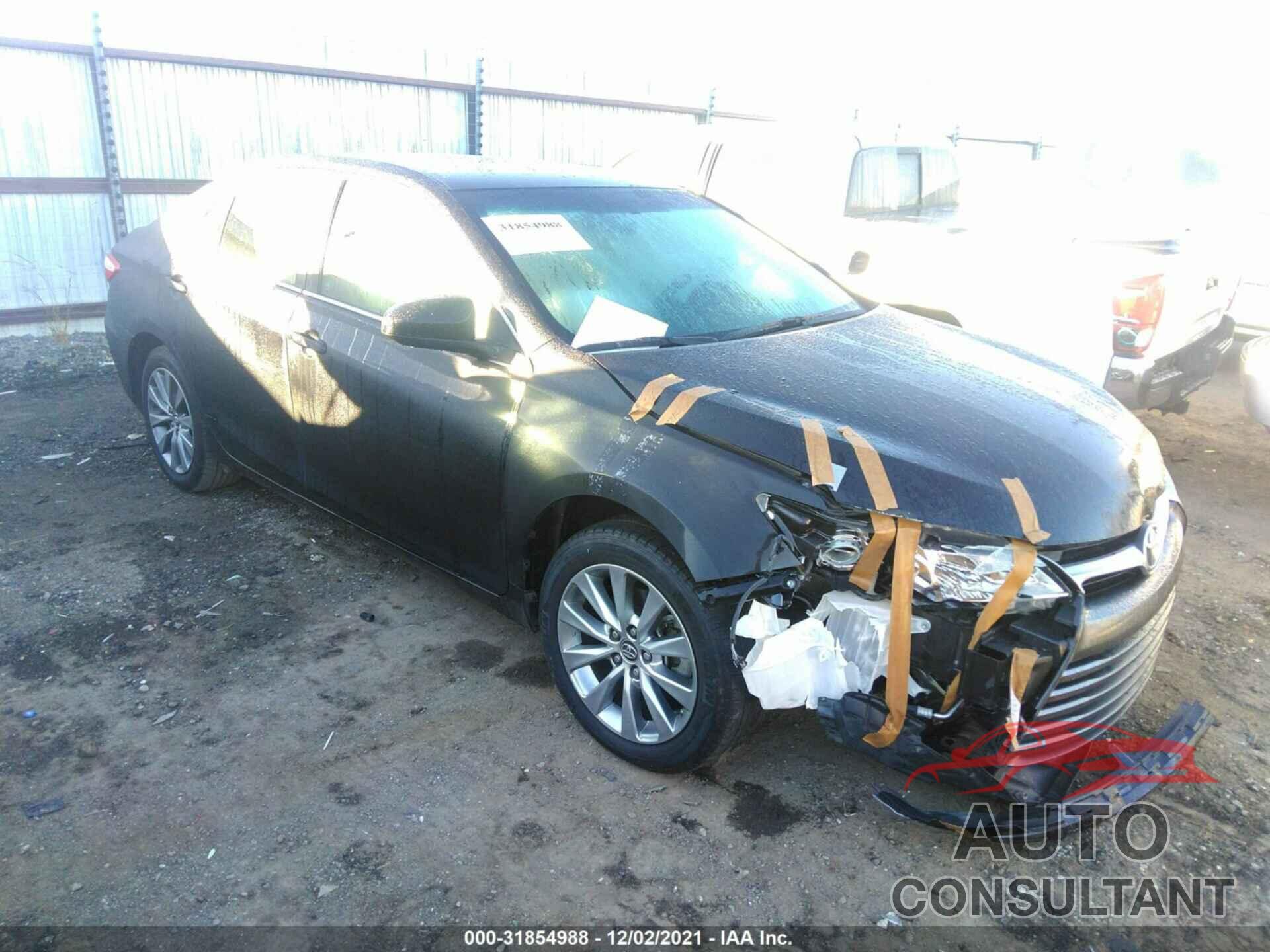 TOYOTA CAMRY 2016 - 4T4BF1FK3GR528321