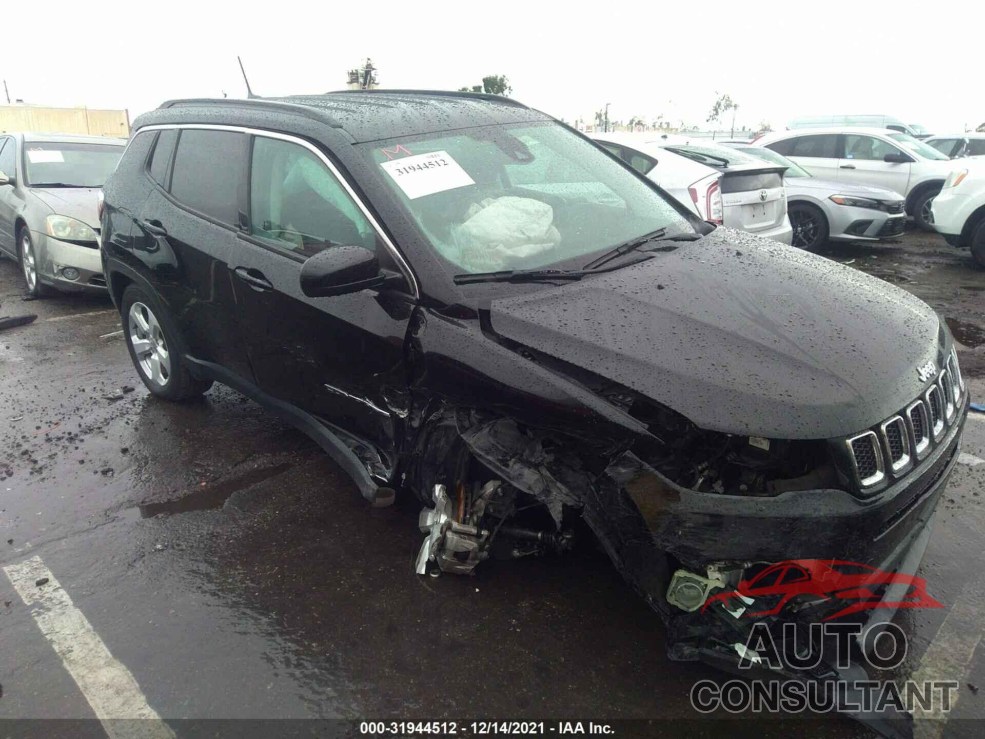 JEEP COMPASS 2018 - 3C4NJDBB8JT173391