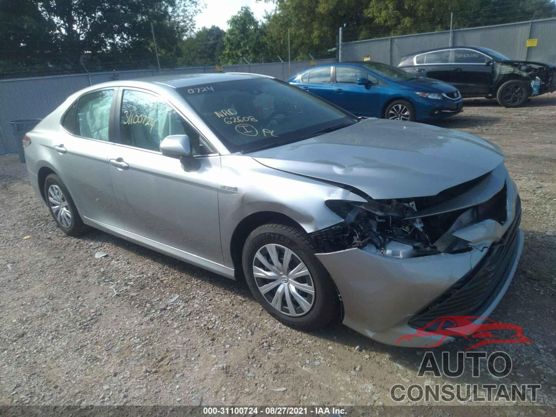 TOYOTA CAMRY 2018 - 4T1B31HK5JU506750