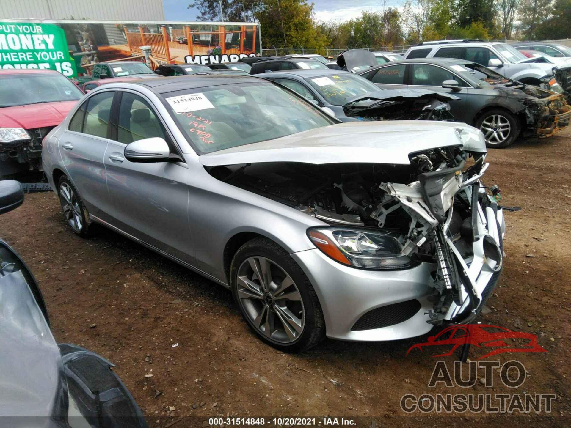 MERCEDES-BENZ C-CLASS 2017 - 55SWF4KB4HU230604