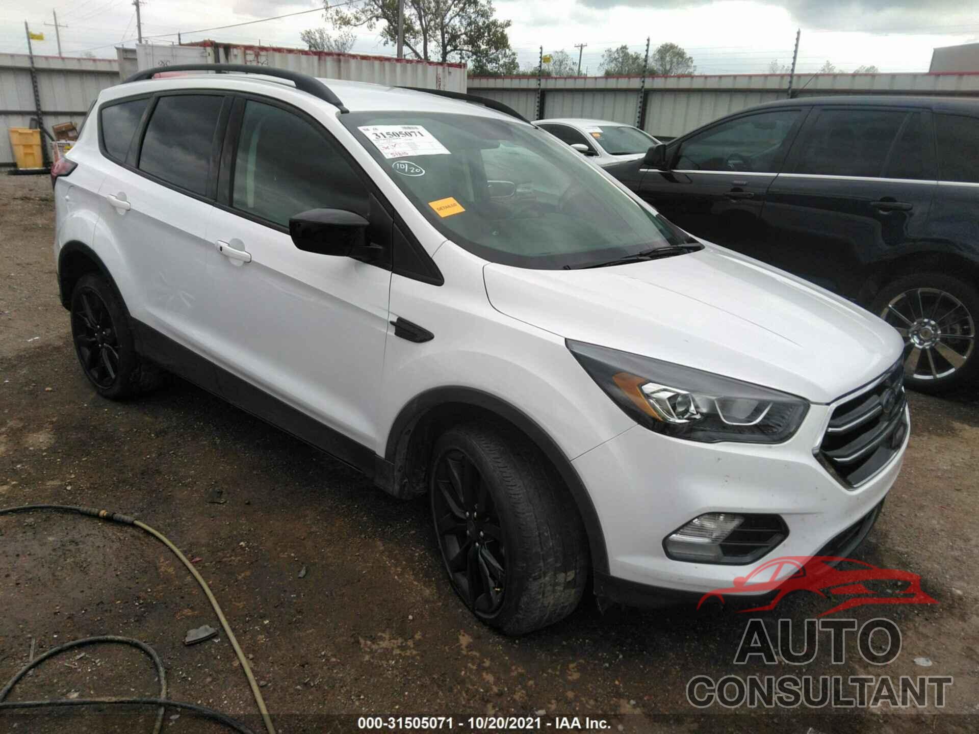 FORD ESCAPE 2019 - 1FMCU0GD2KUB29679