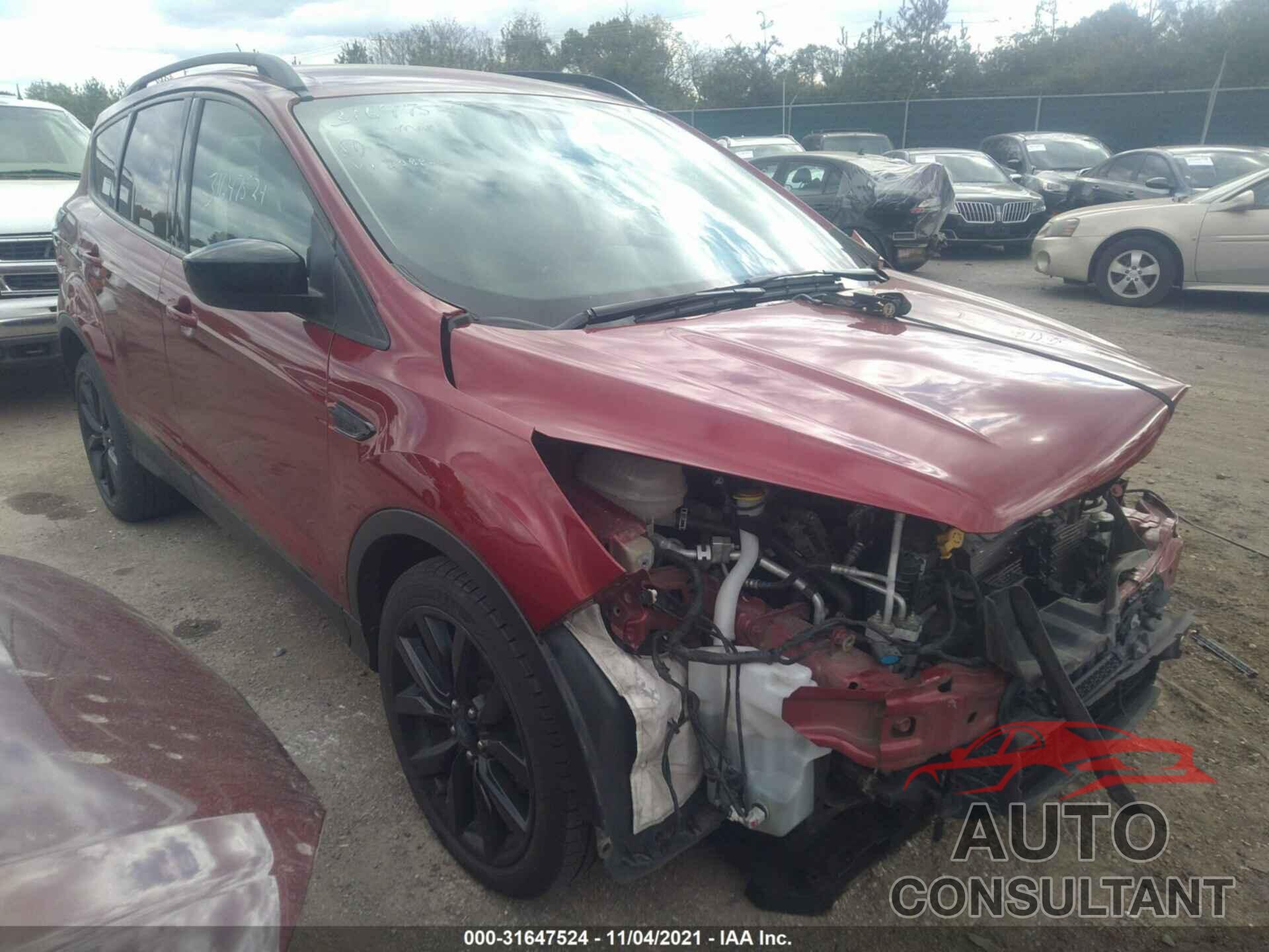 FORD ESCAPE 2017 - 1FMCU0GD7HUD08826