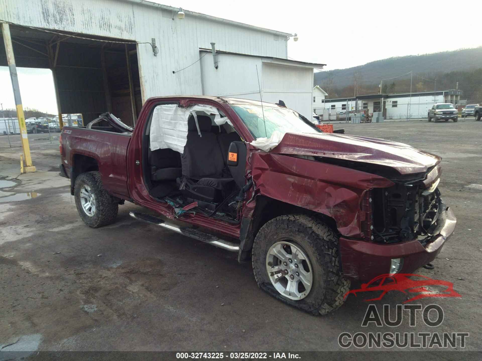 CHEVROLET SILVERADO 1500 2017 - 1GCVKREC9HZ247788
