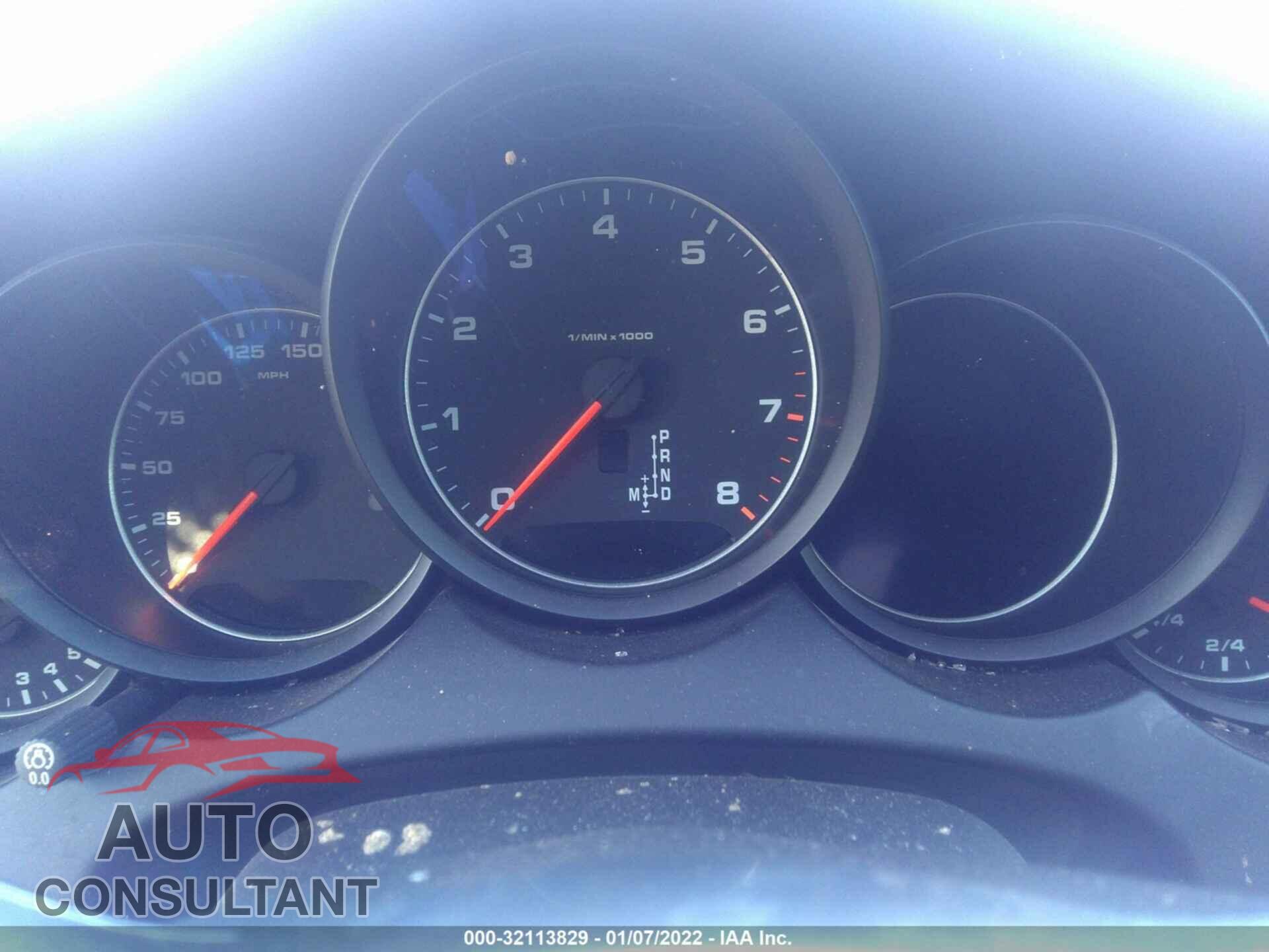 PORSCHE CAYENNE 2016 - WP1AA2A21GLA09858