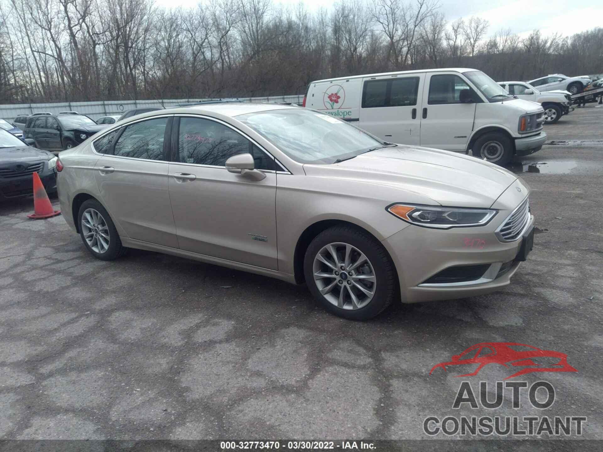 FORD FUSION ENERGI 2018 - 3FA6P0PU3JR274041