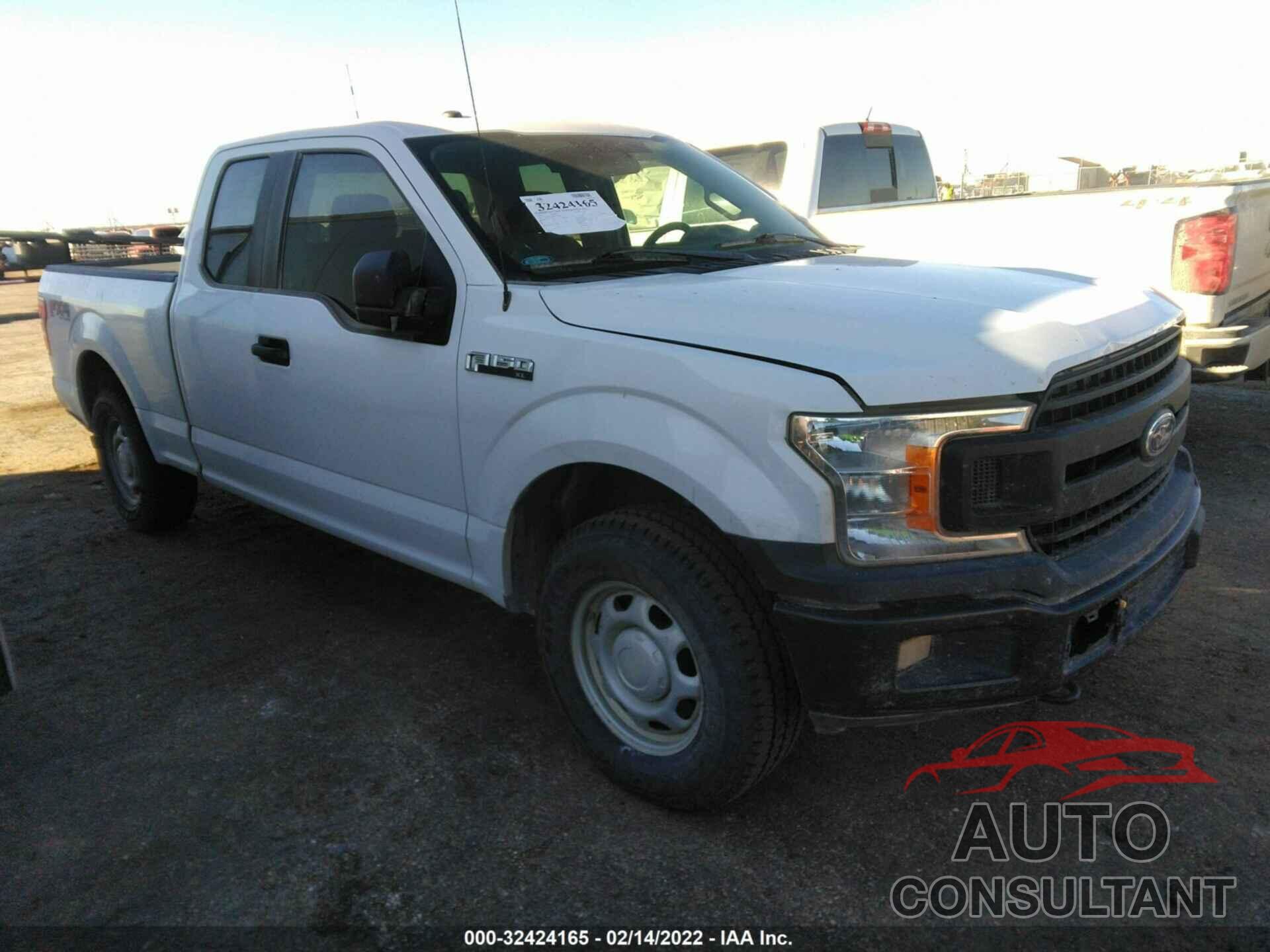 FORD F-150 2018 - 1FTFX1E53JKF71049