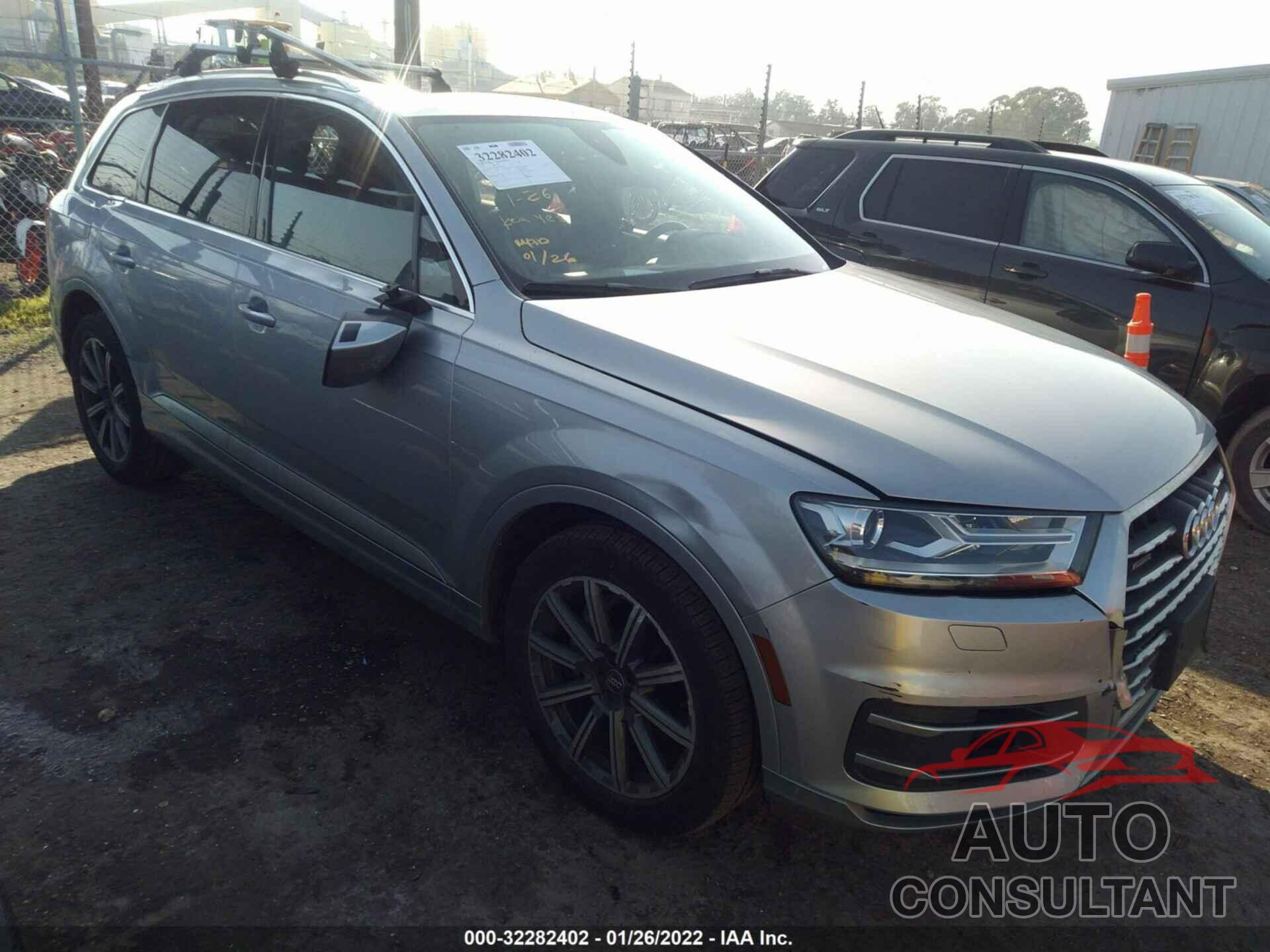 AUDI Q7 2017 - WA1LAAF72HD015960