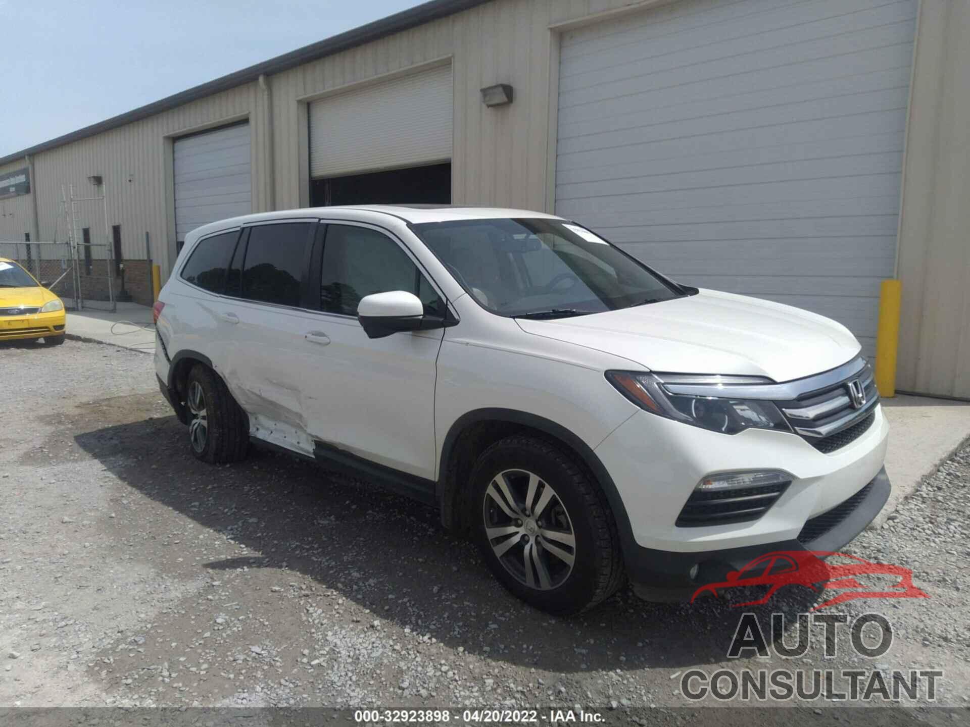 HONDA PILOT 2017 - 5FNYF5H77HB033722