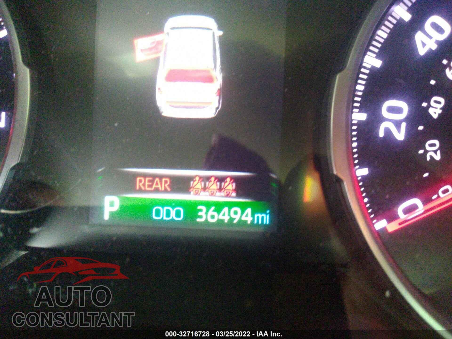 TOYOTA RAV4 2019 - JTMP1RFV9KD032198