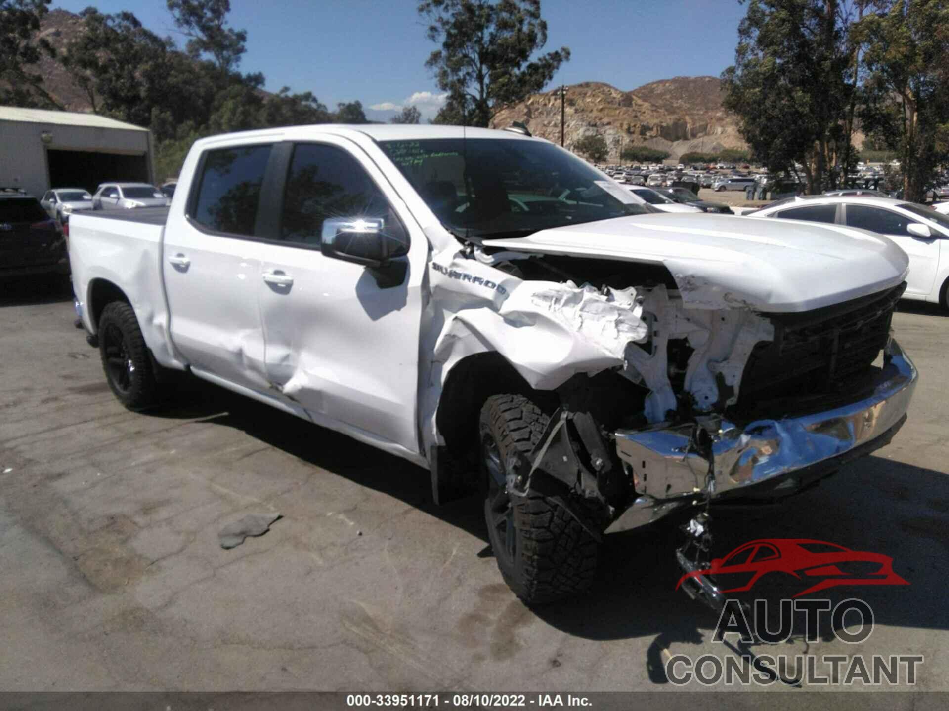 CHEVROLET SILVERADO 1500 2021 - 1GCPWCED8MZ130314