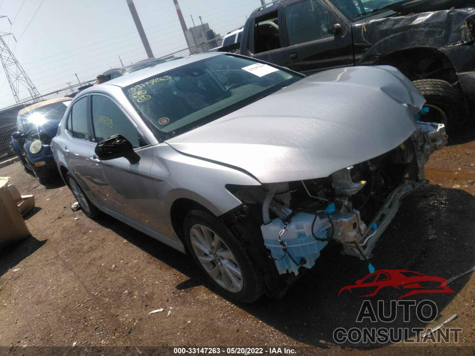 TOYOTA CAMRY 2022 - 4T1C11AK6NU023326