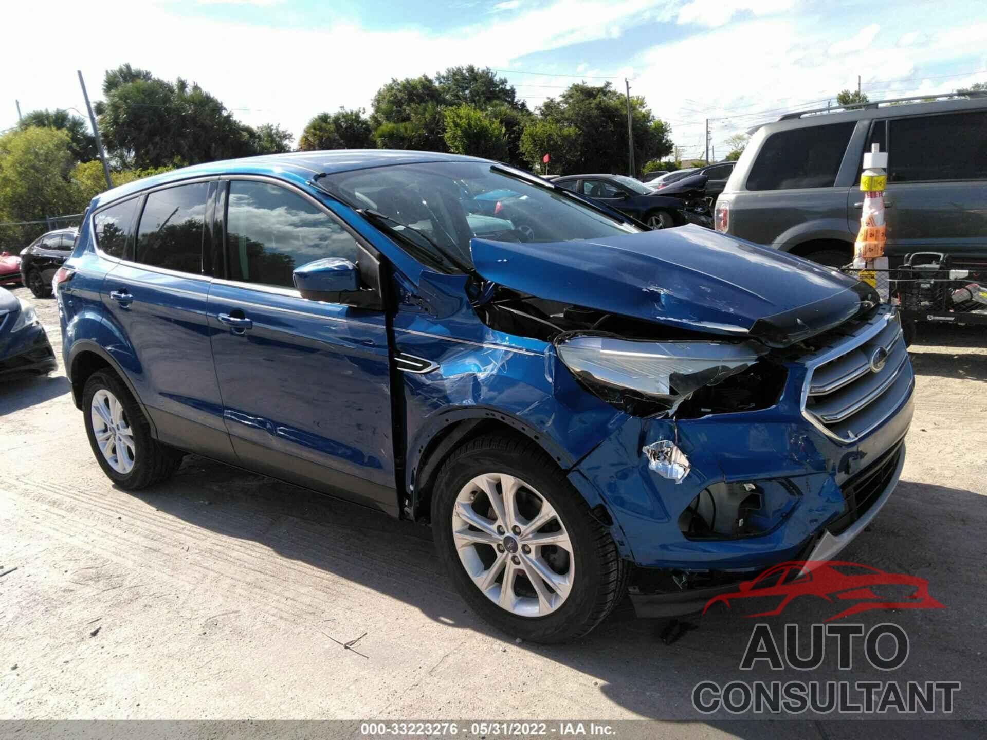 FORD ESCAPE 2017 - 1FMCU0GD2HUE86630