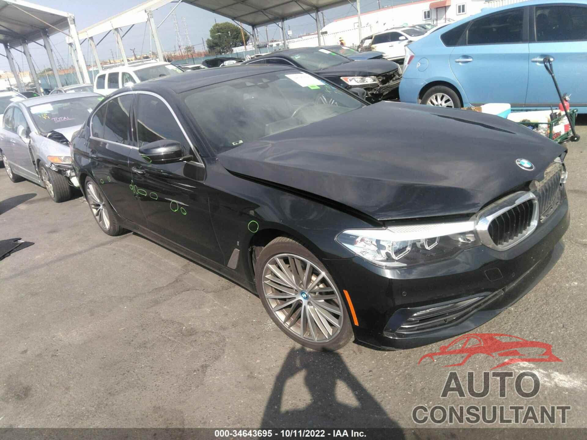 BMW 5 SERIES 2018 - WBAJA9C50JB250757