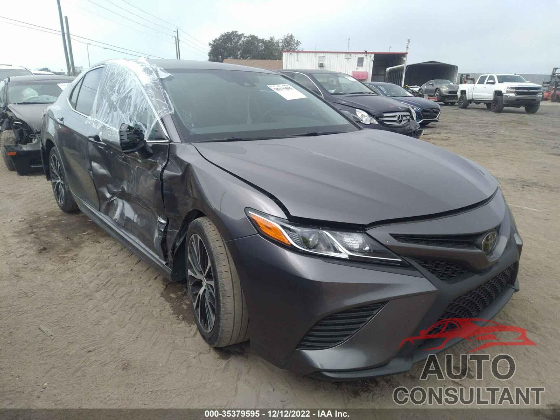 TOYOTA CAMRY 2020 - 4T1G11AK5LU305830