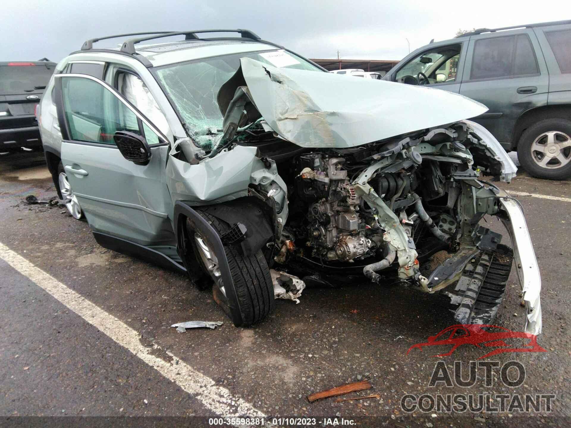 TOYOTA RAV4 2019 - 2T3P1RFV2KW044731