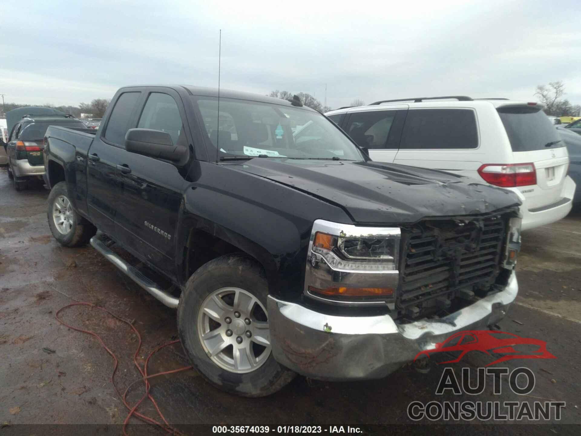CHEVROLET SILVERADO 1500 2018 - 1GCVKREC4JZ314335