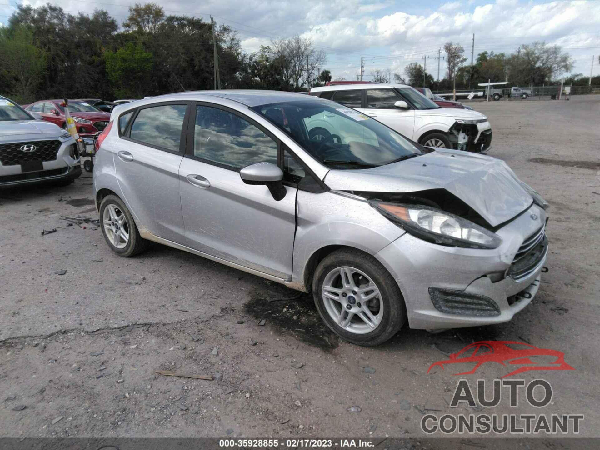 FORD FIESTA 2018 - 3FADP4EJ0JM122030