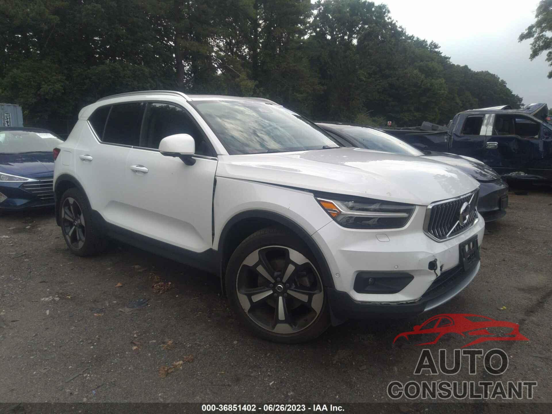 VOLVO XC40 2019 - YV4162UL8K2093437