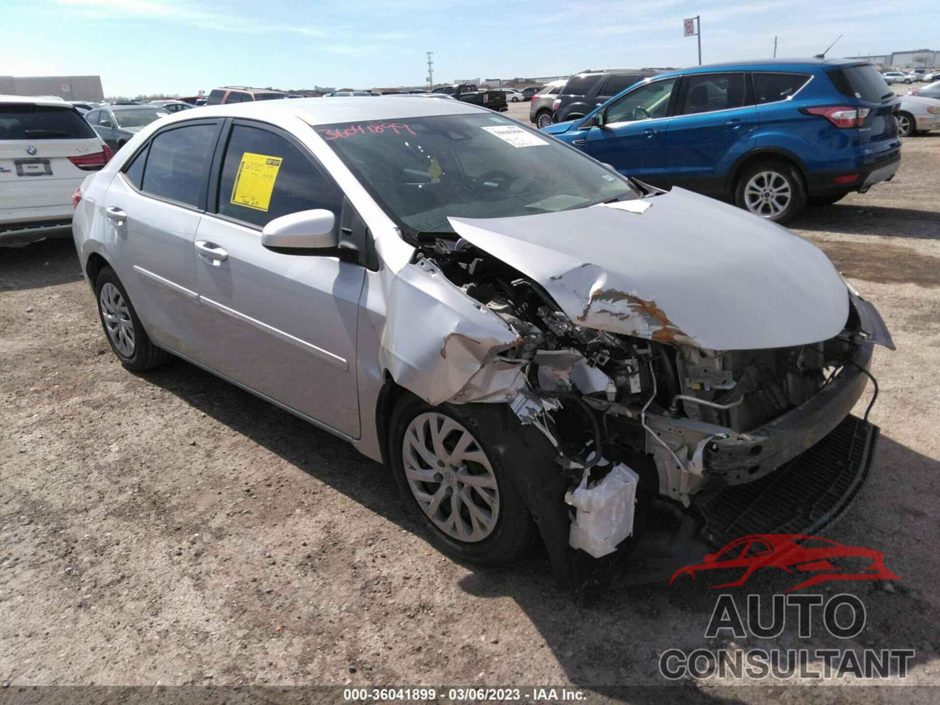 TOYOTA COROLLA 2017 - 5YFBURHE1HP577221
