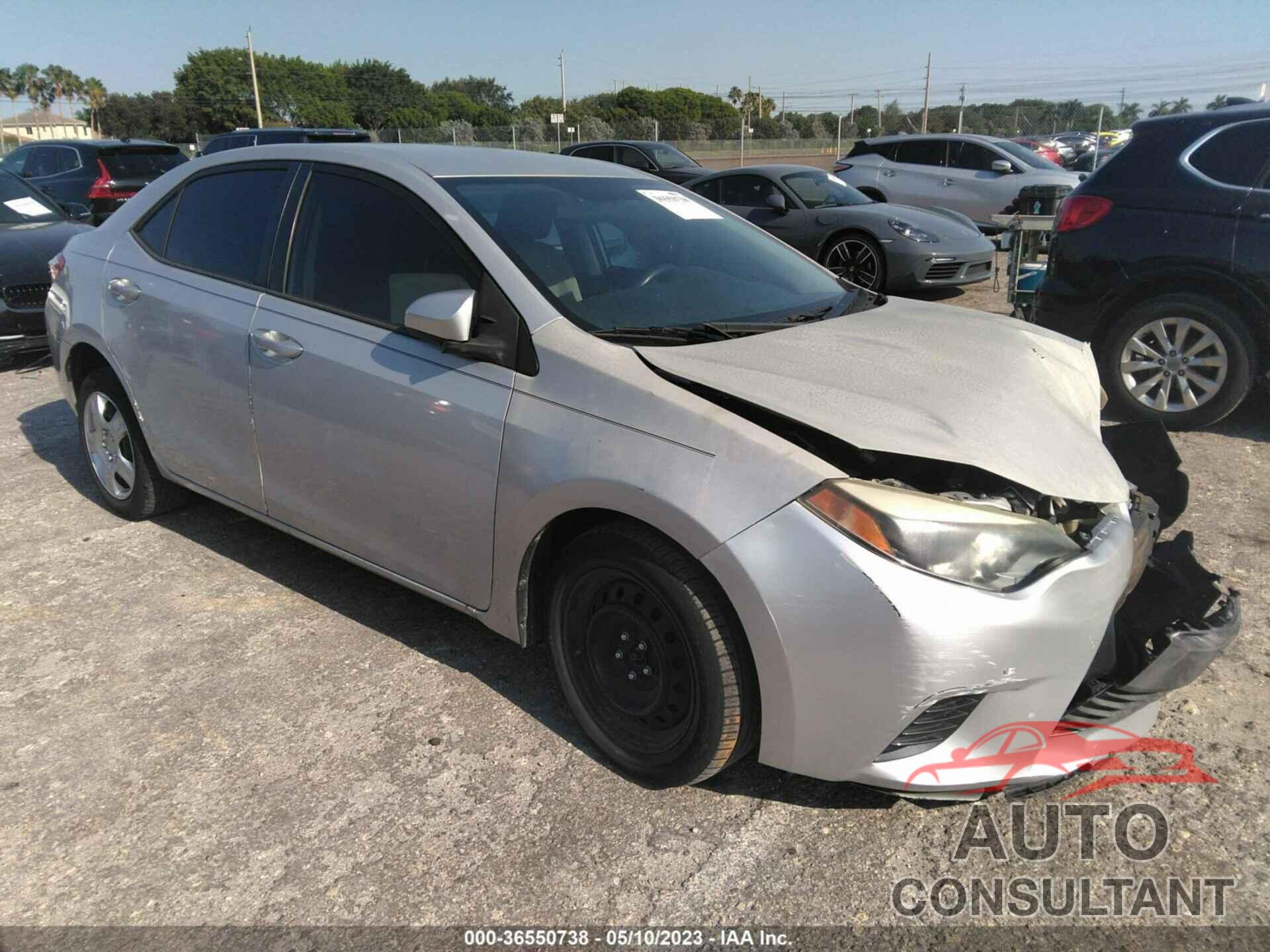 TOYOTA COROLLA 2015 - 5YFBURHE9FP267590