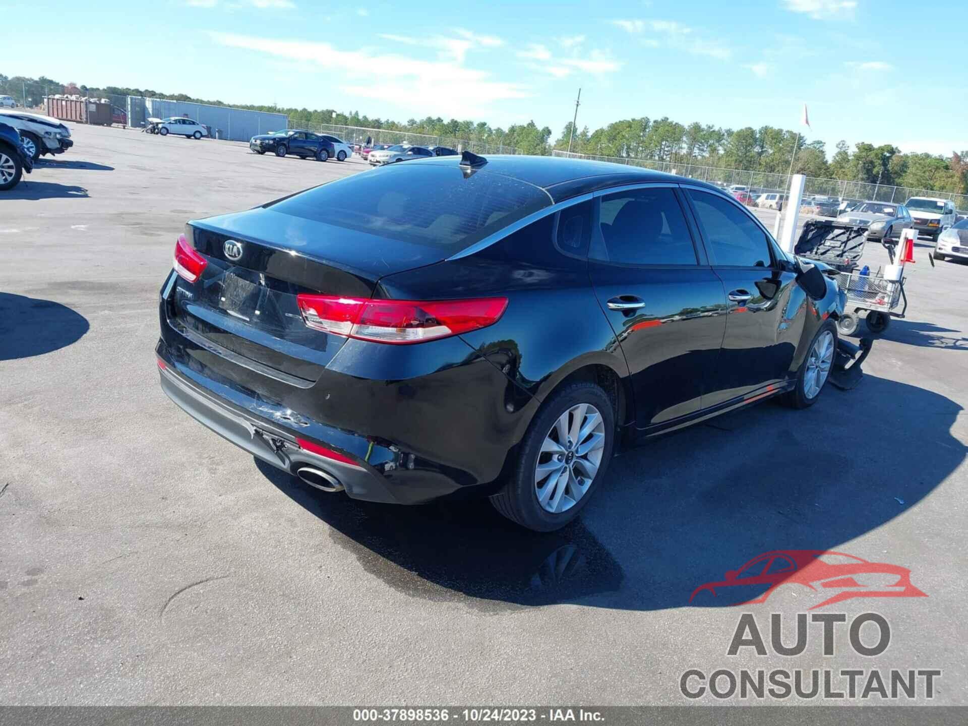 KIA OPTIMA 2017 - 5XXGT4L32HG123859