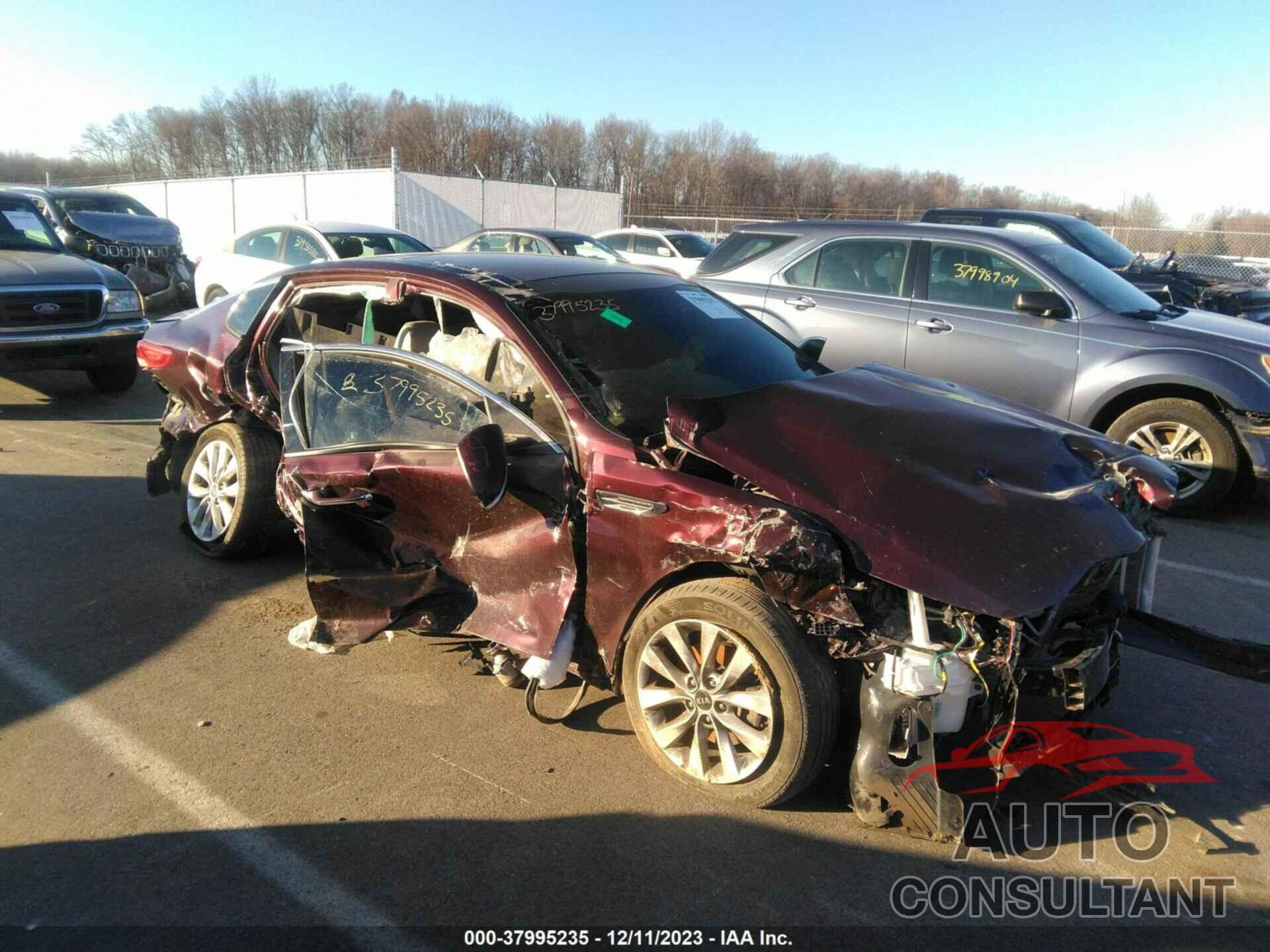 KIA OPTIMA 2016 - 5XXGU4L34GG098569
