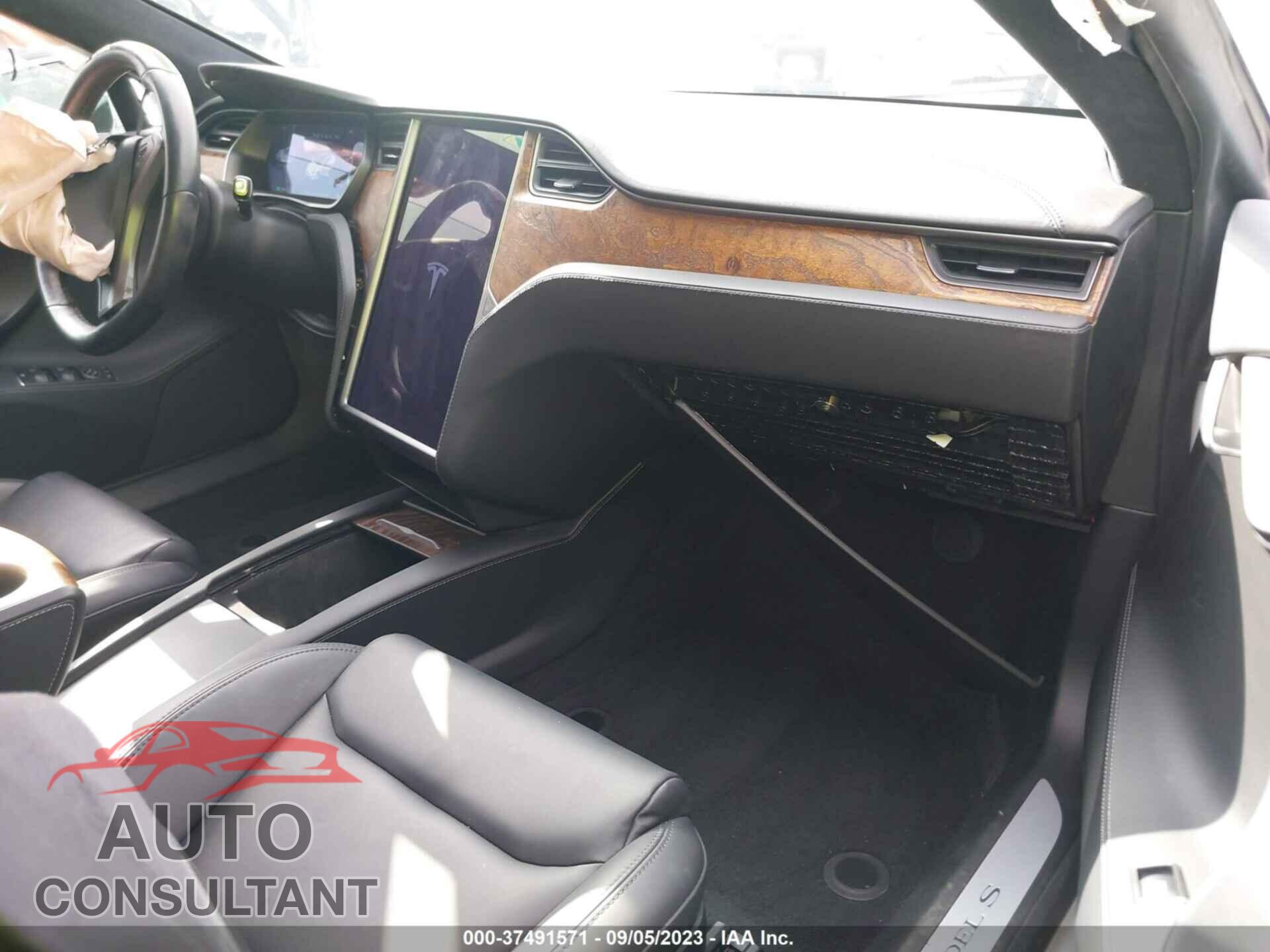 TESLA MODEL S 2021 - 5YJSA1E21MF427460