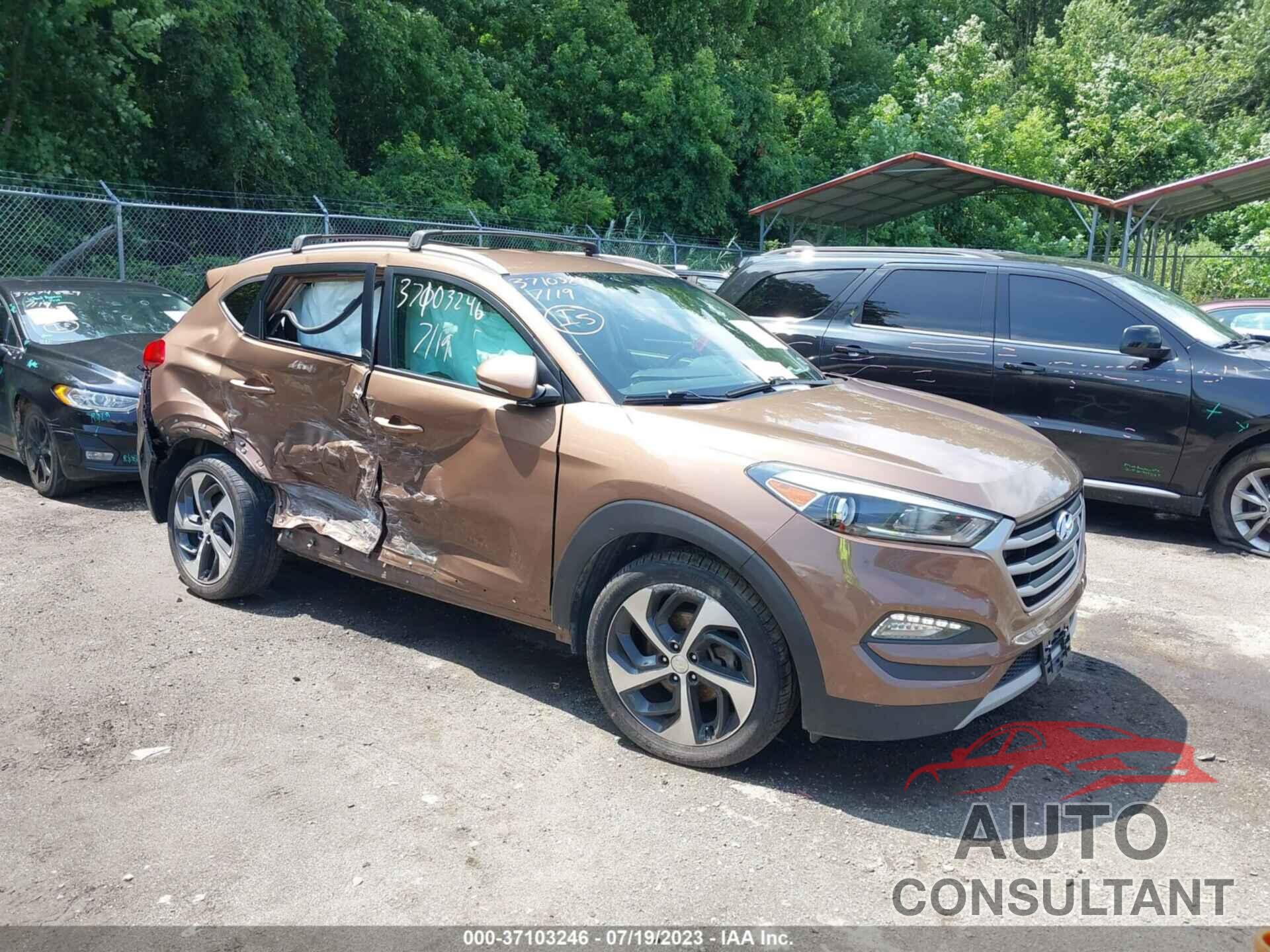 HYUNDAI TUCSON 2017 - KM8J3CA23HU375829