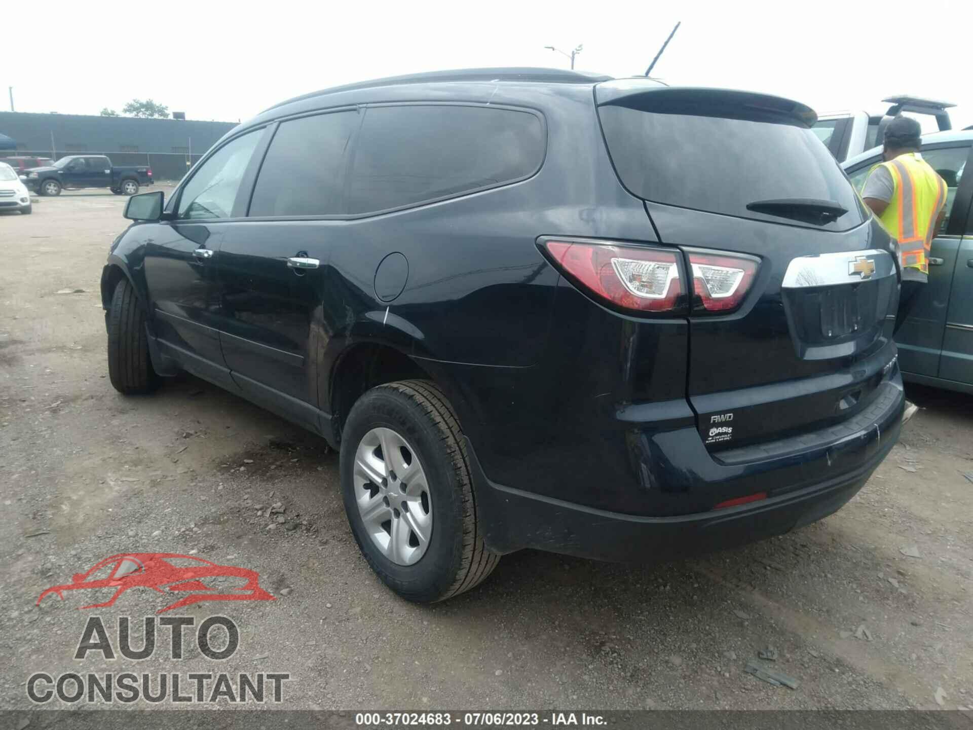 CHEVROLET TRAVERSE 2015 - 1GNKVFKD1FJ135088