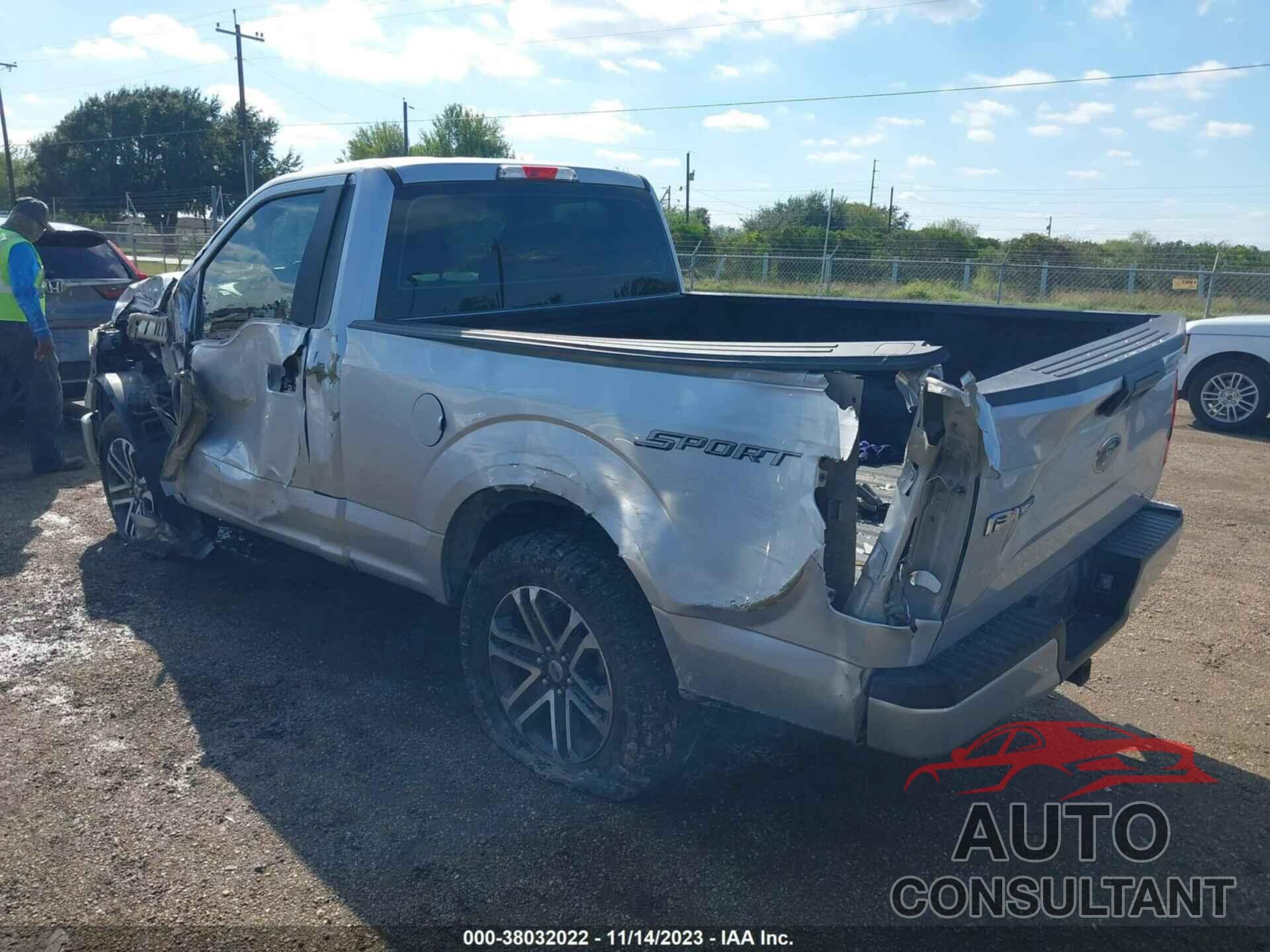 FORD F-150 2016 - 1FTMF1C81GKD15184