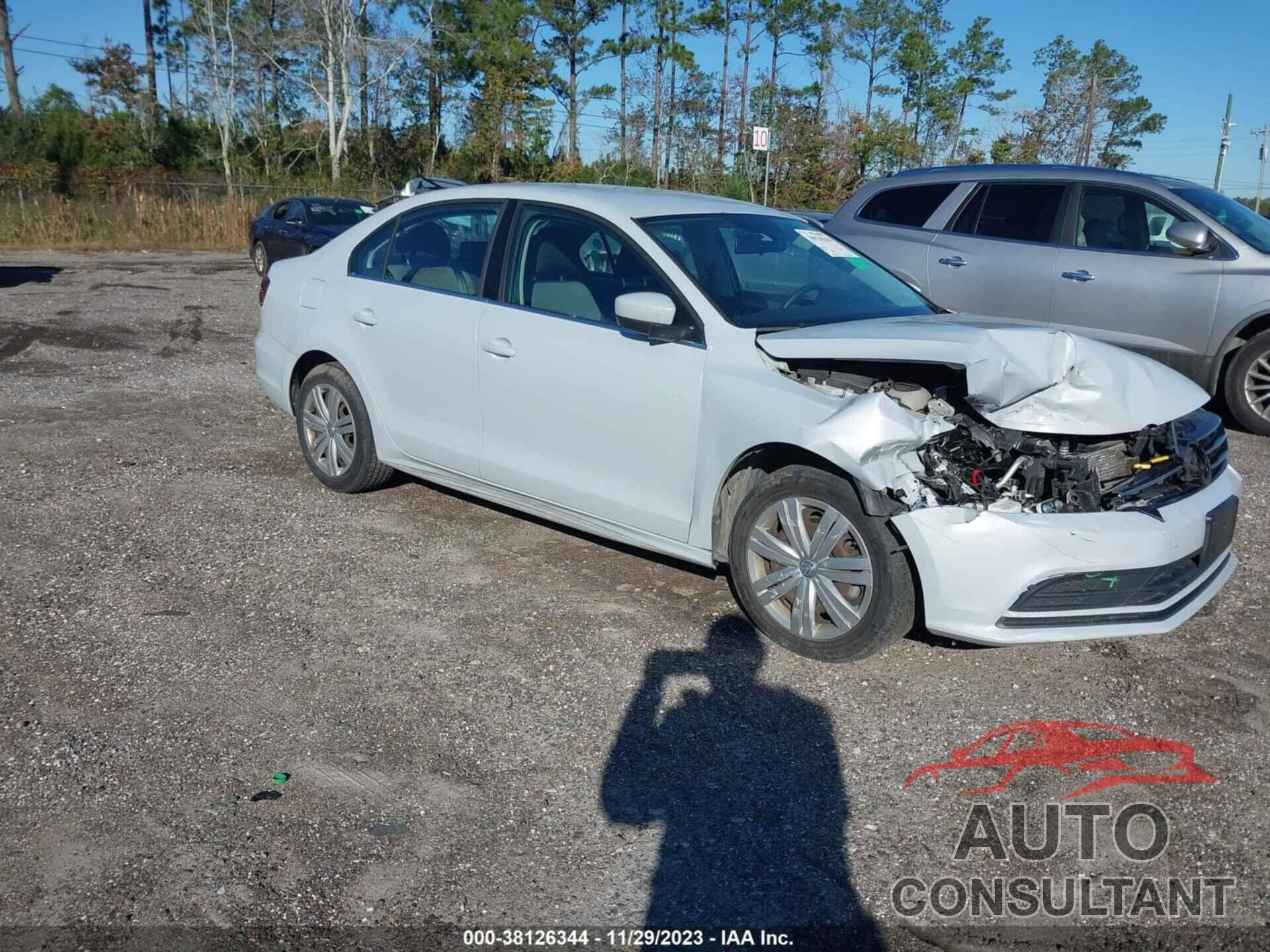 VOLKSWAGEN JETTA 2017 - 3VW2B7AJ8HM223458