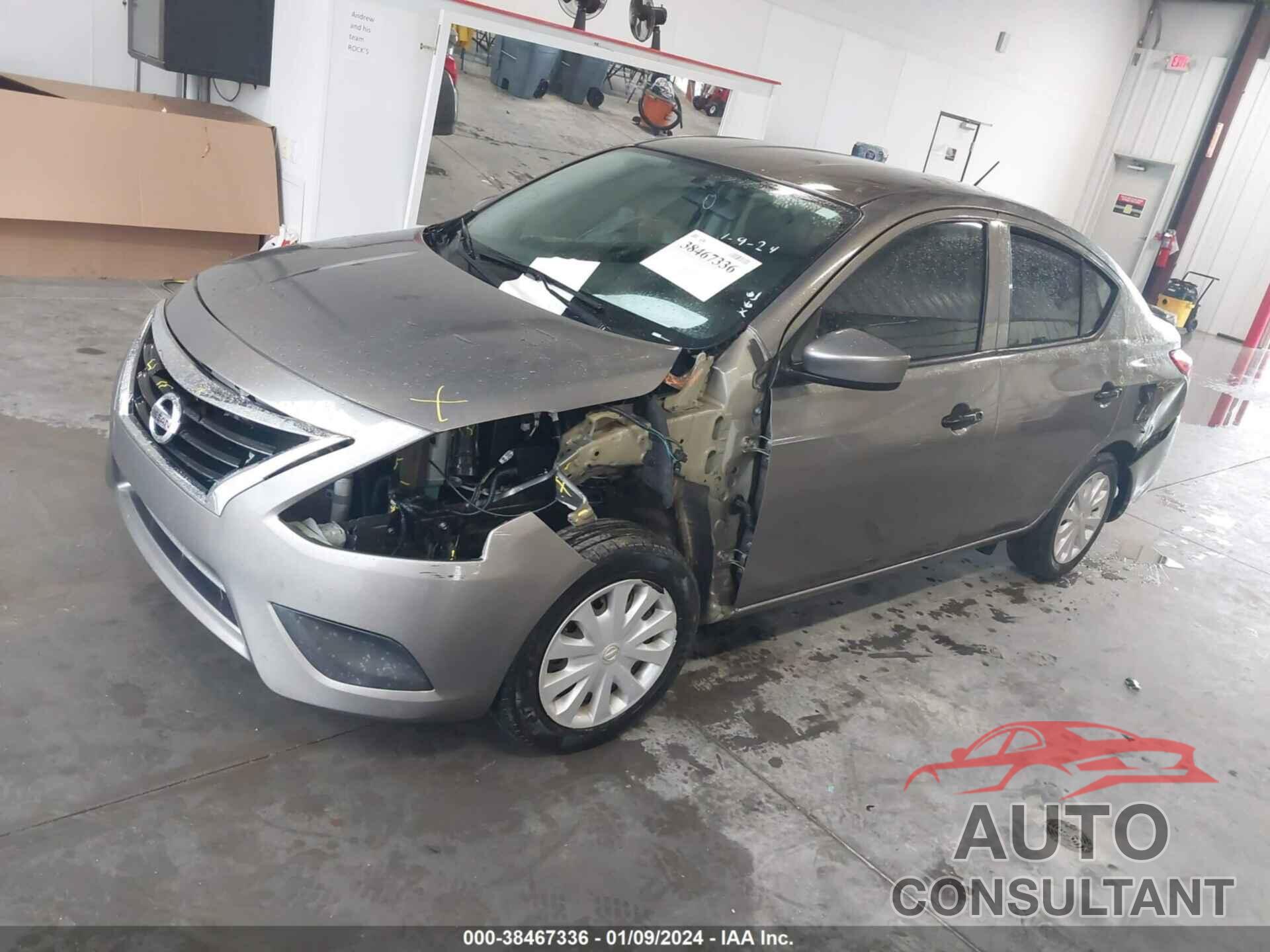 NISSAN VERSA 2017 - 3N1CN7AP7HL843214