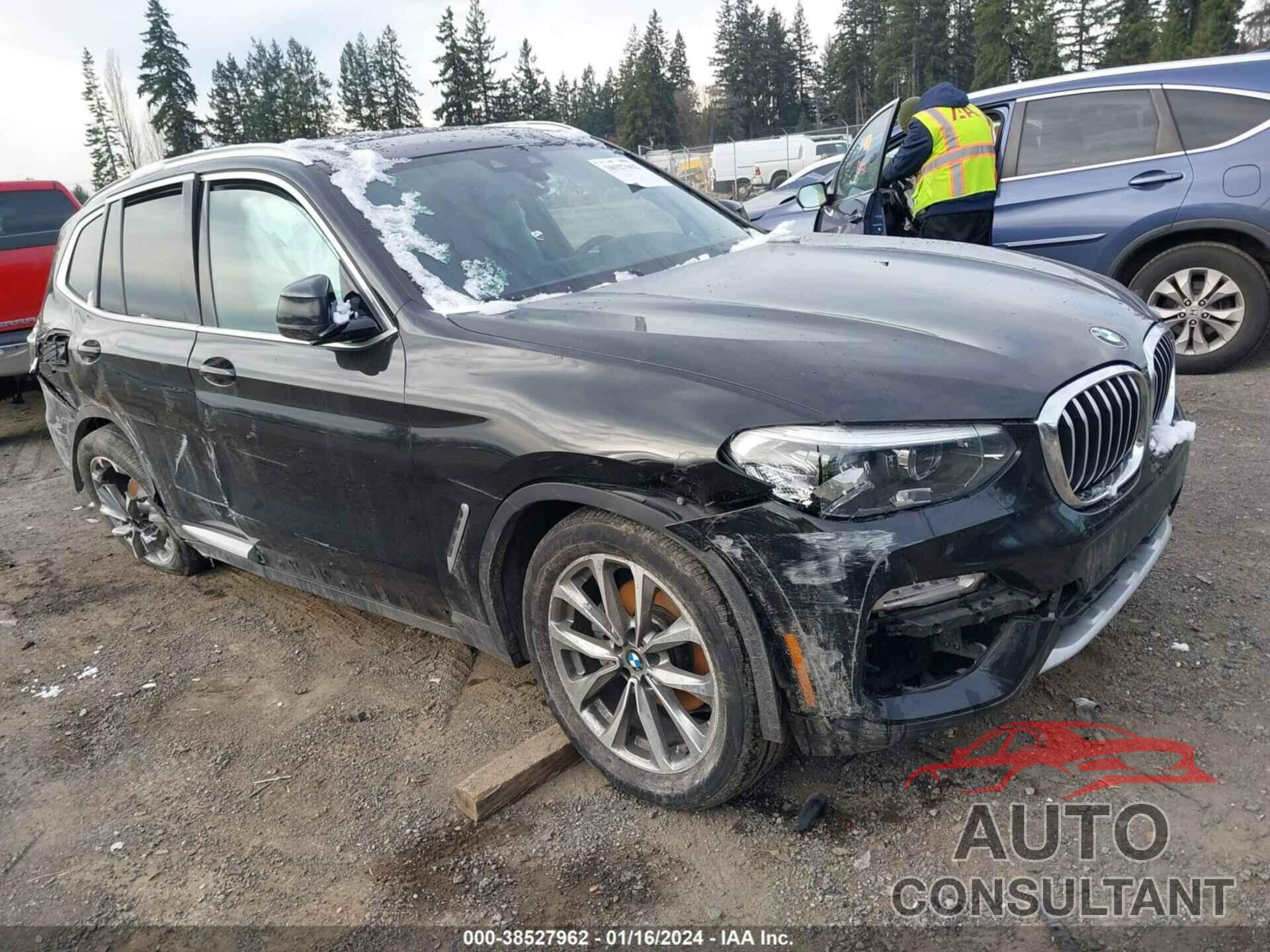 BMW X3 2019 - 5UXTR9C55KLE17566