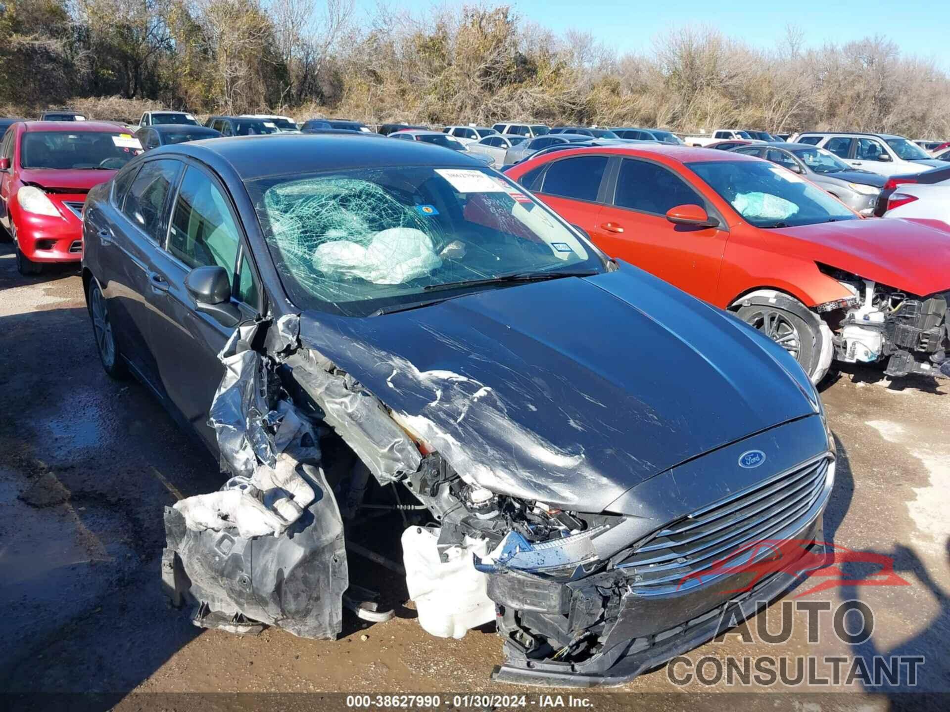 FORD FUSION HYBRID 2019 - 3FA6P0LU9KR137807