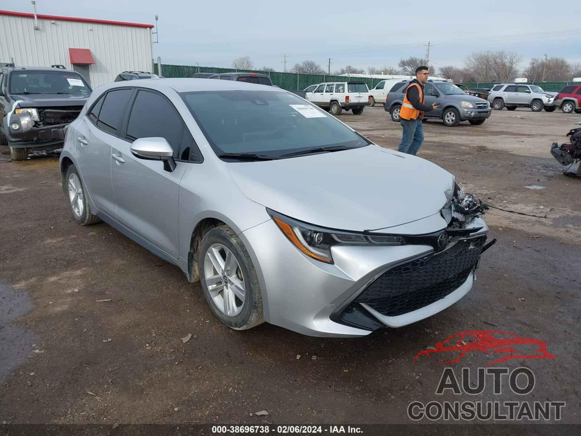 TOYOTA COROLLA 2022 - JTNB4MBE4N3177259