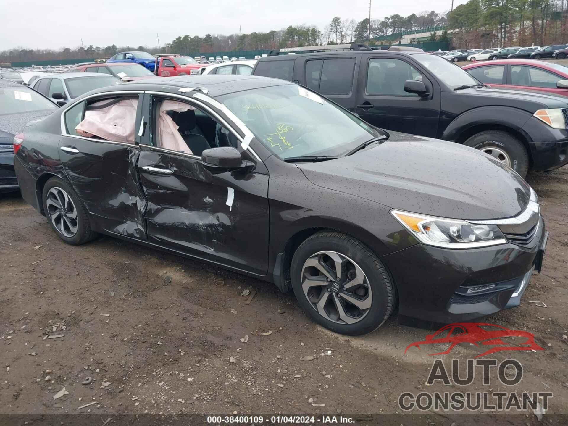 HONDA ACCORD 2016 - 1HGCR3F82GA011878