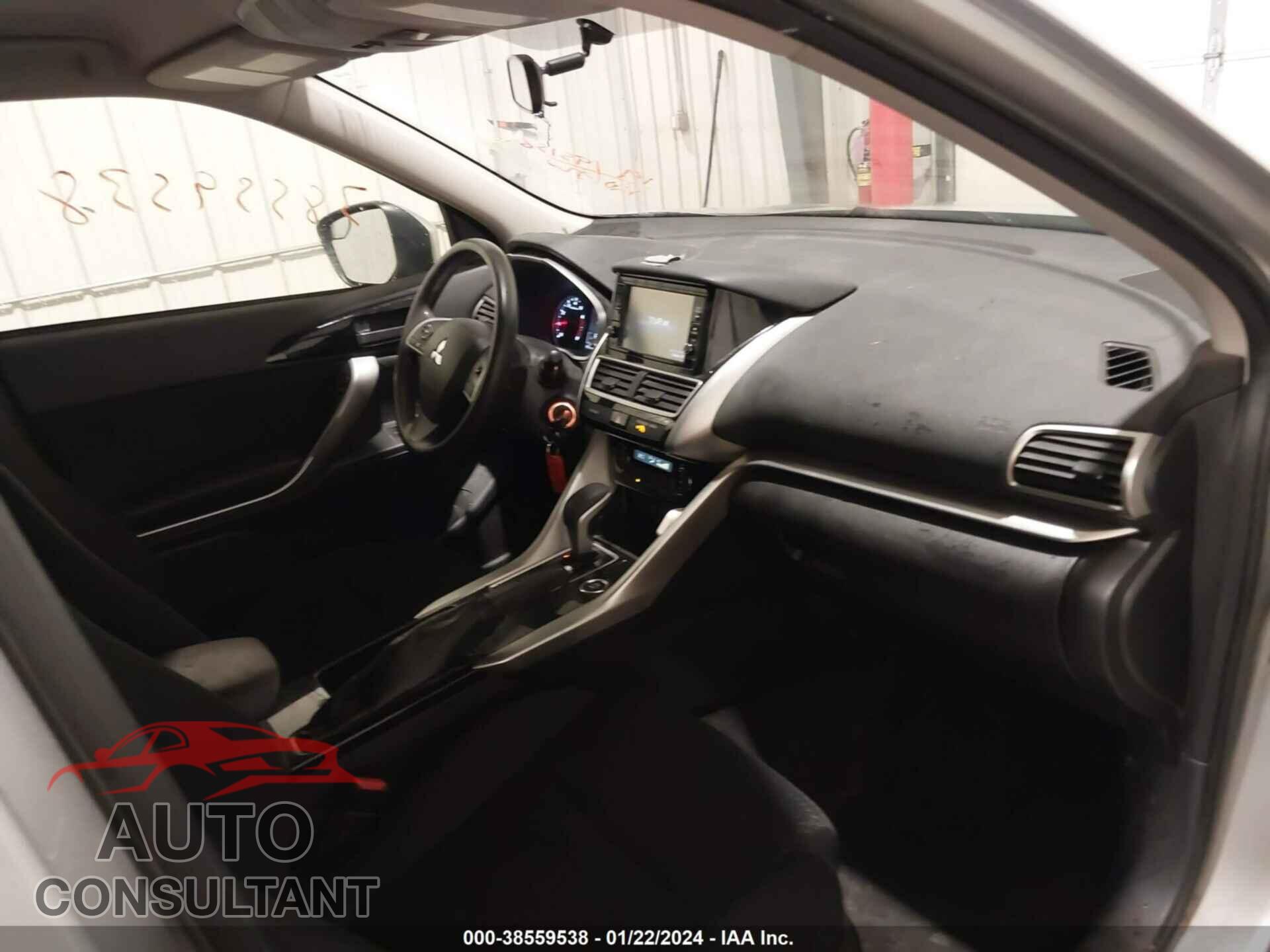 MITSUBISHI ECLIPSE CROSS 2019 - JA4AT3AA4KZ031815