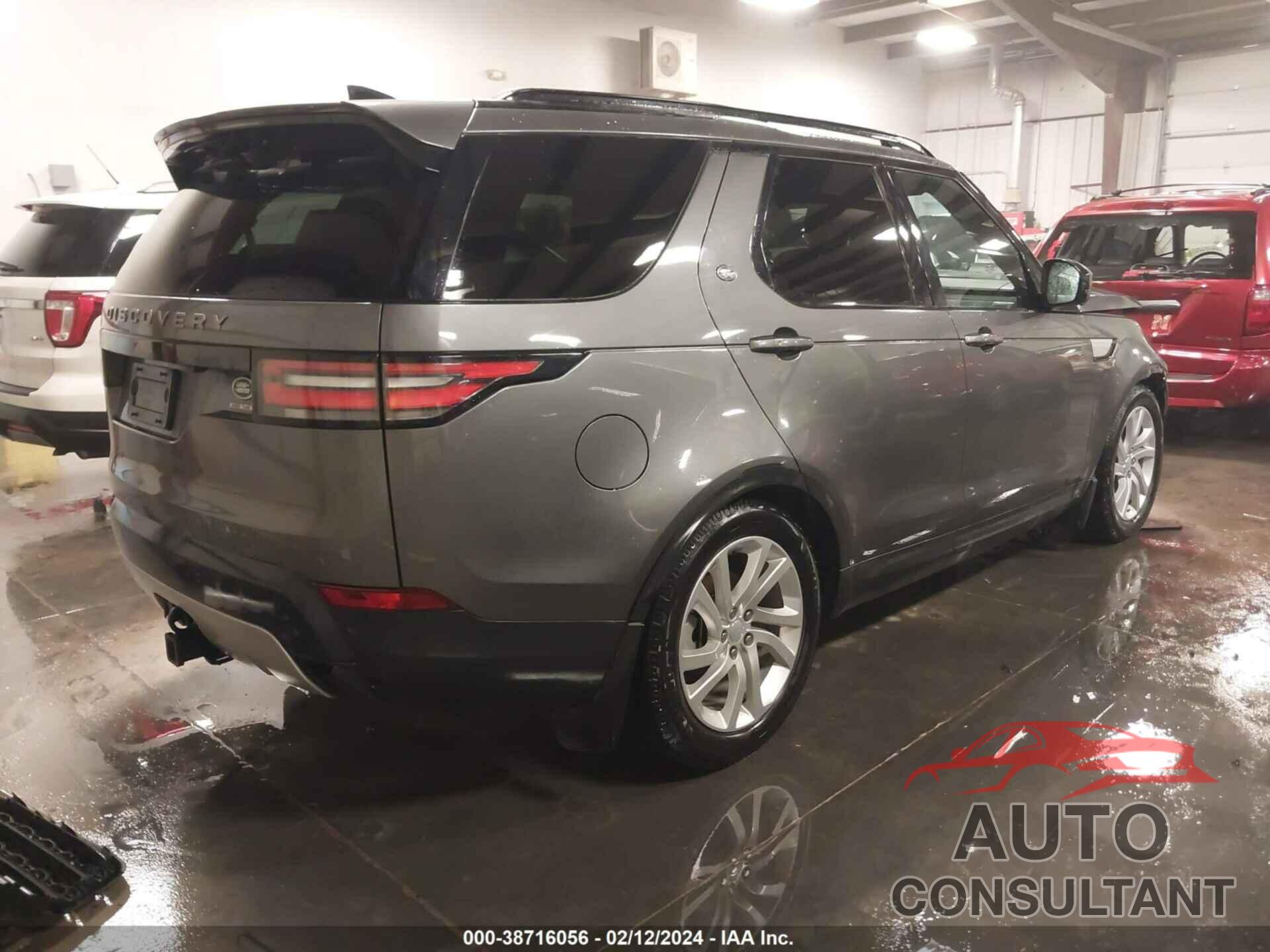 LAND ROVER DISCOVERY 2018 - SALRR2RK8JA076552